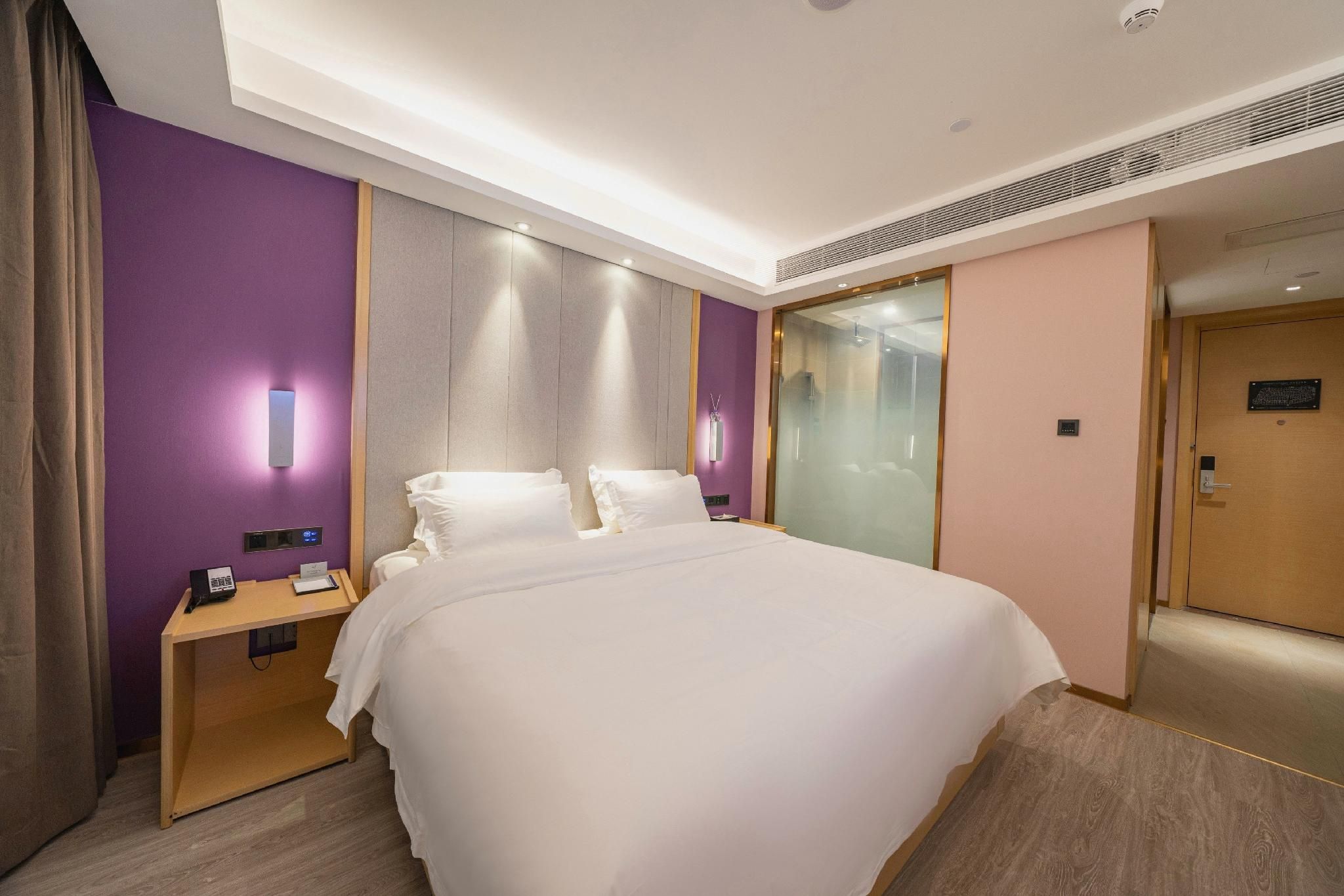 Superior Room One Beded