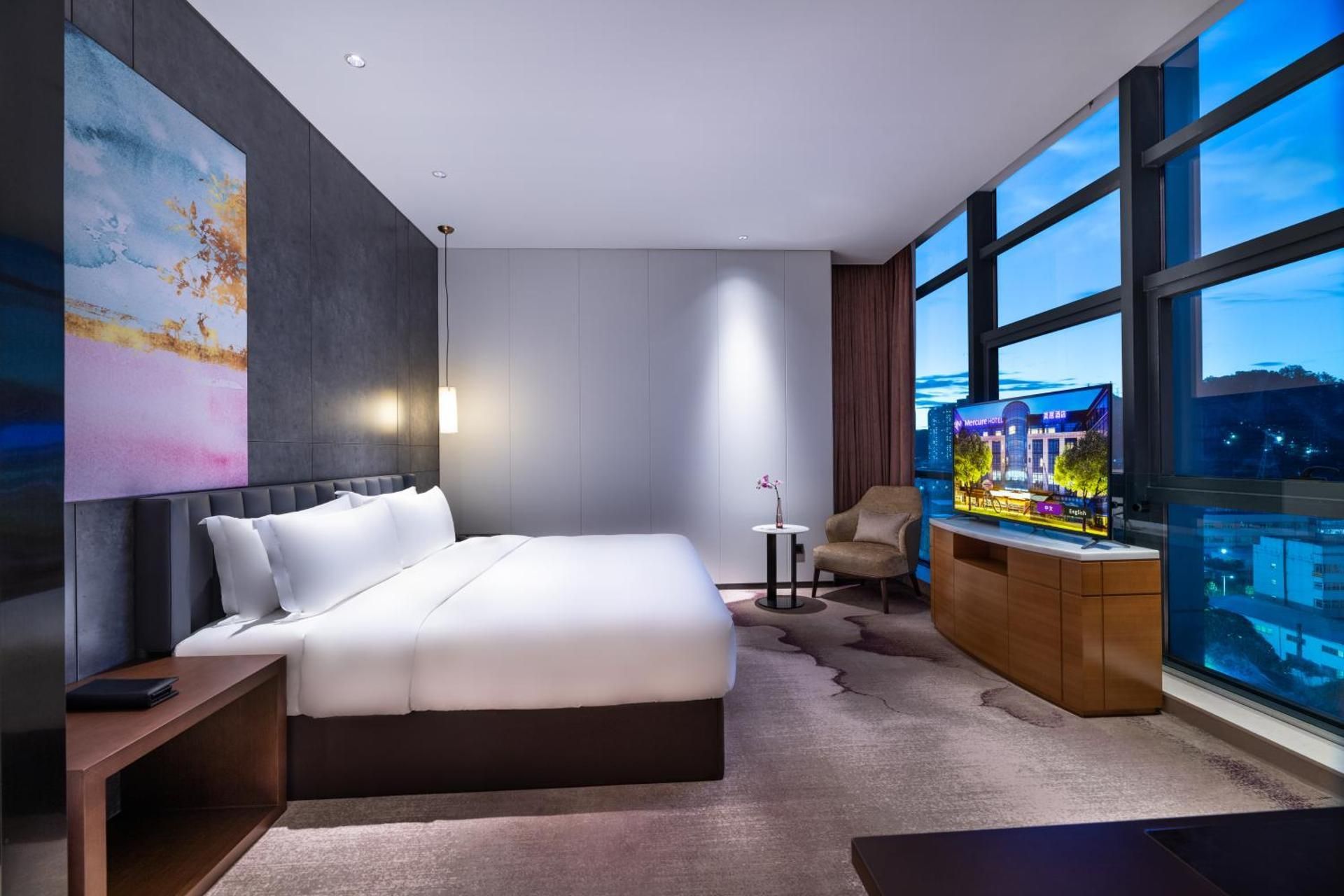 Standard King Room