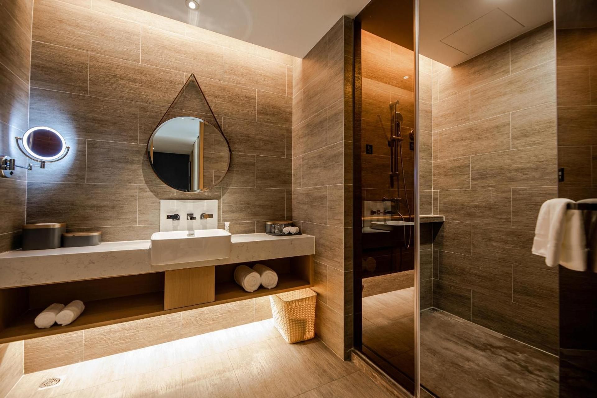 Junior Suite with Garden View