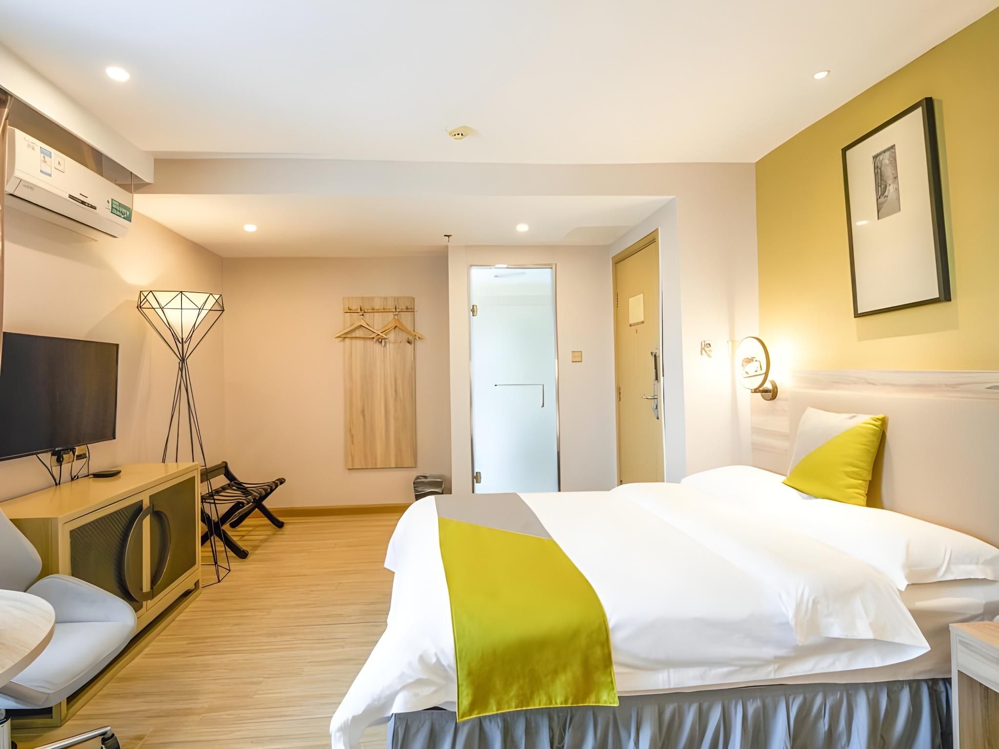 Twin Business Room