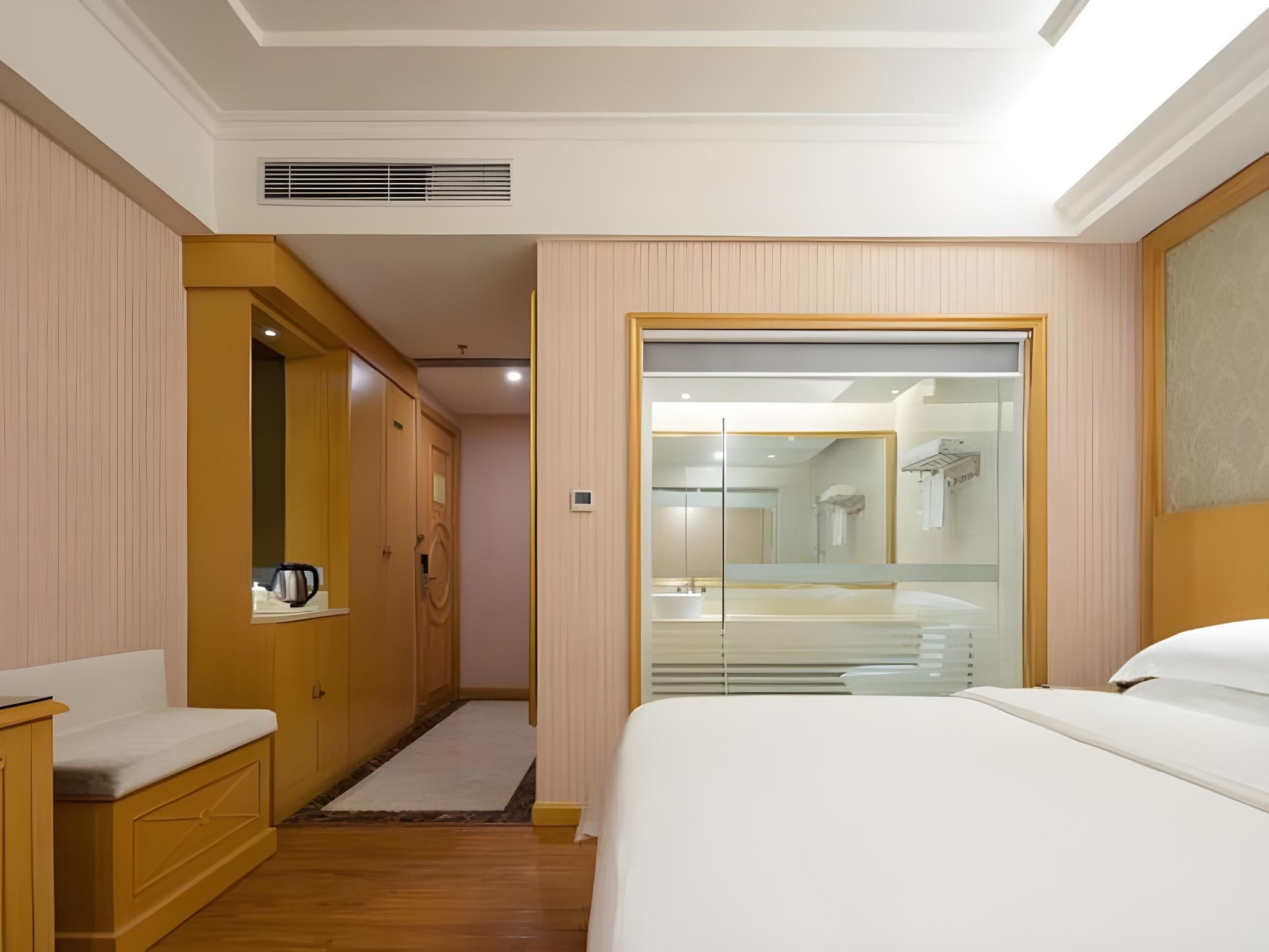 WH - Superior Bed Room