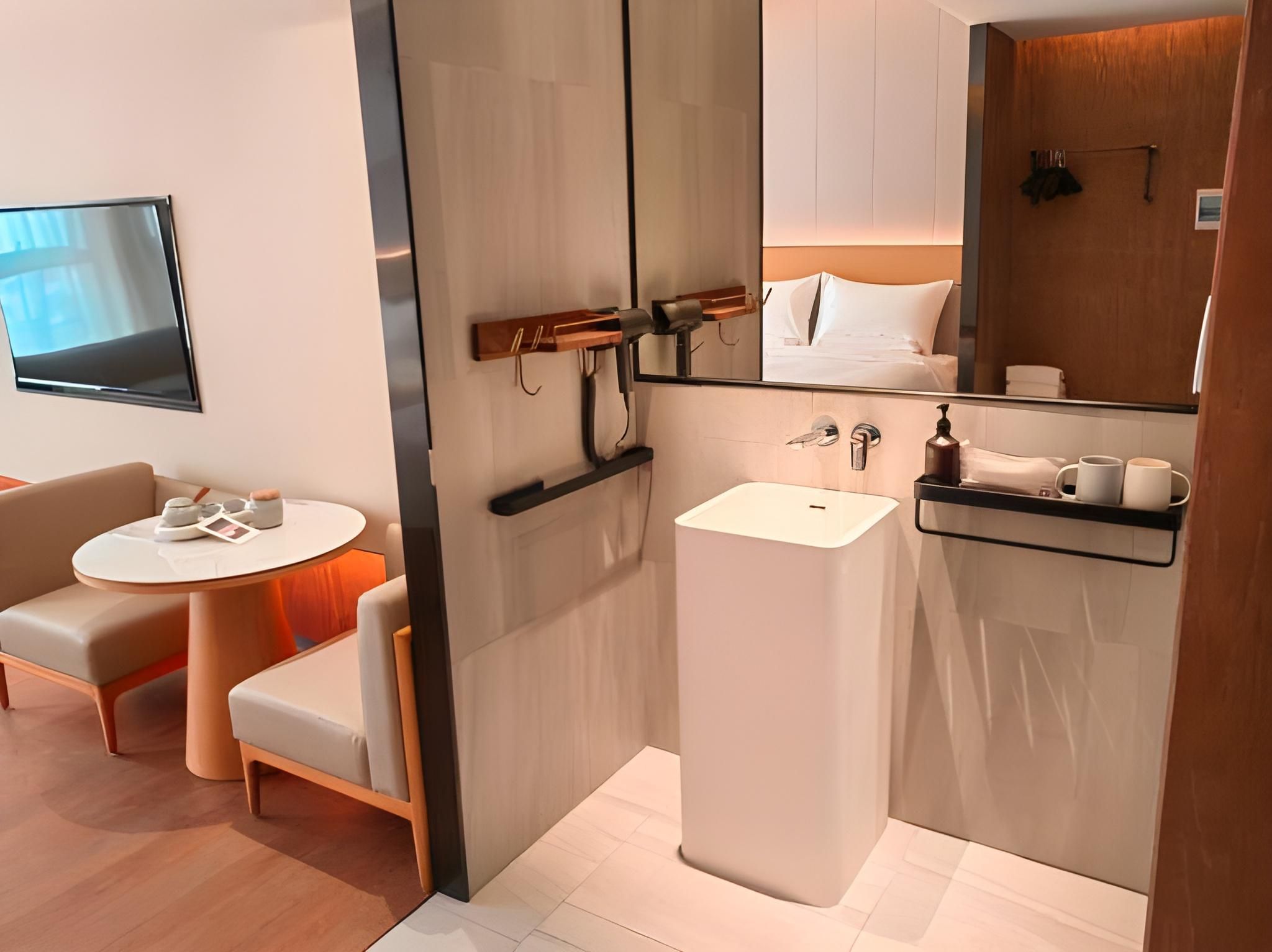 Pressuer Relax - Family Room