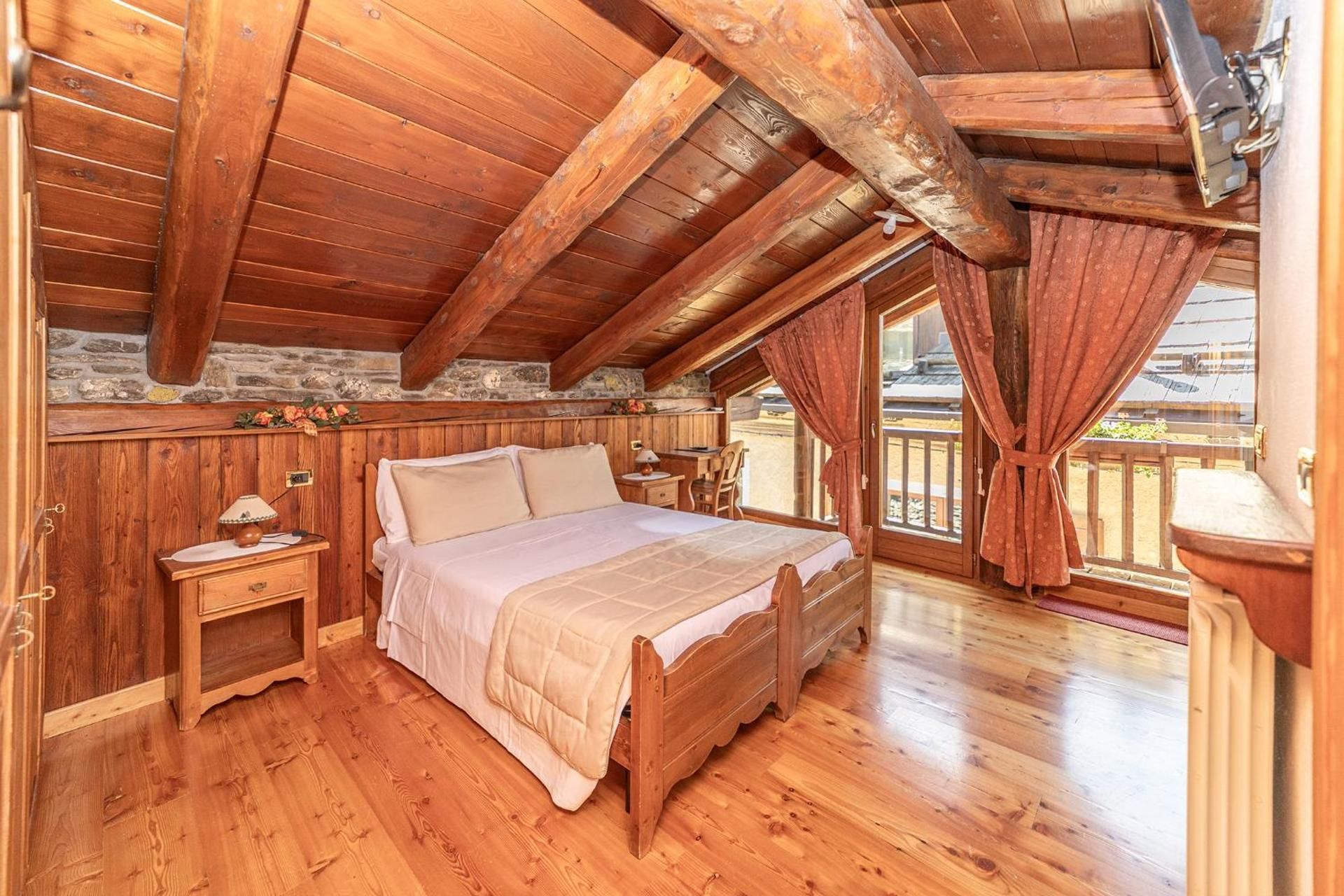 Quadruple Room - Split Level