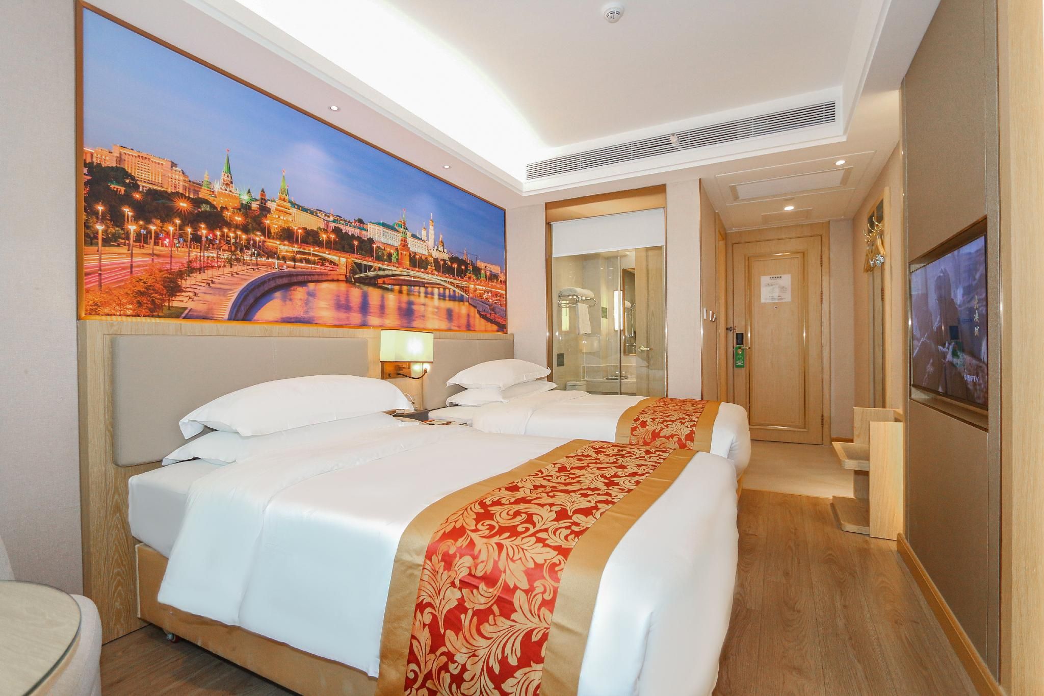 Deluxe Double Double Room