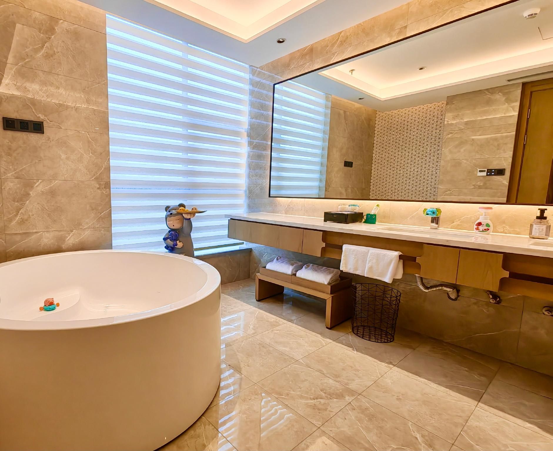 Family Triple Suite