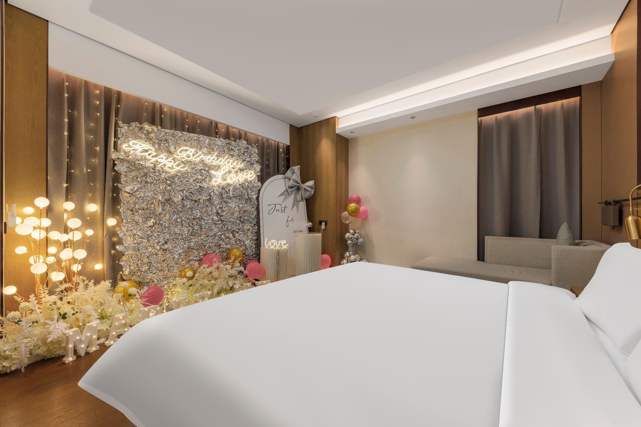 Birthday Style Room