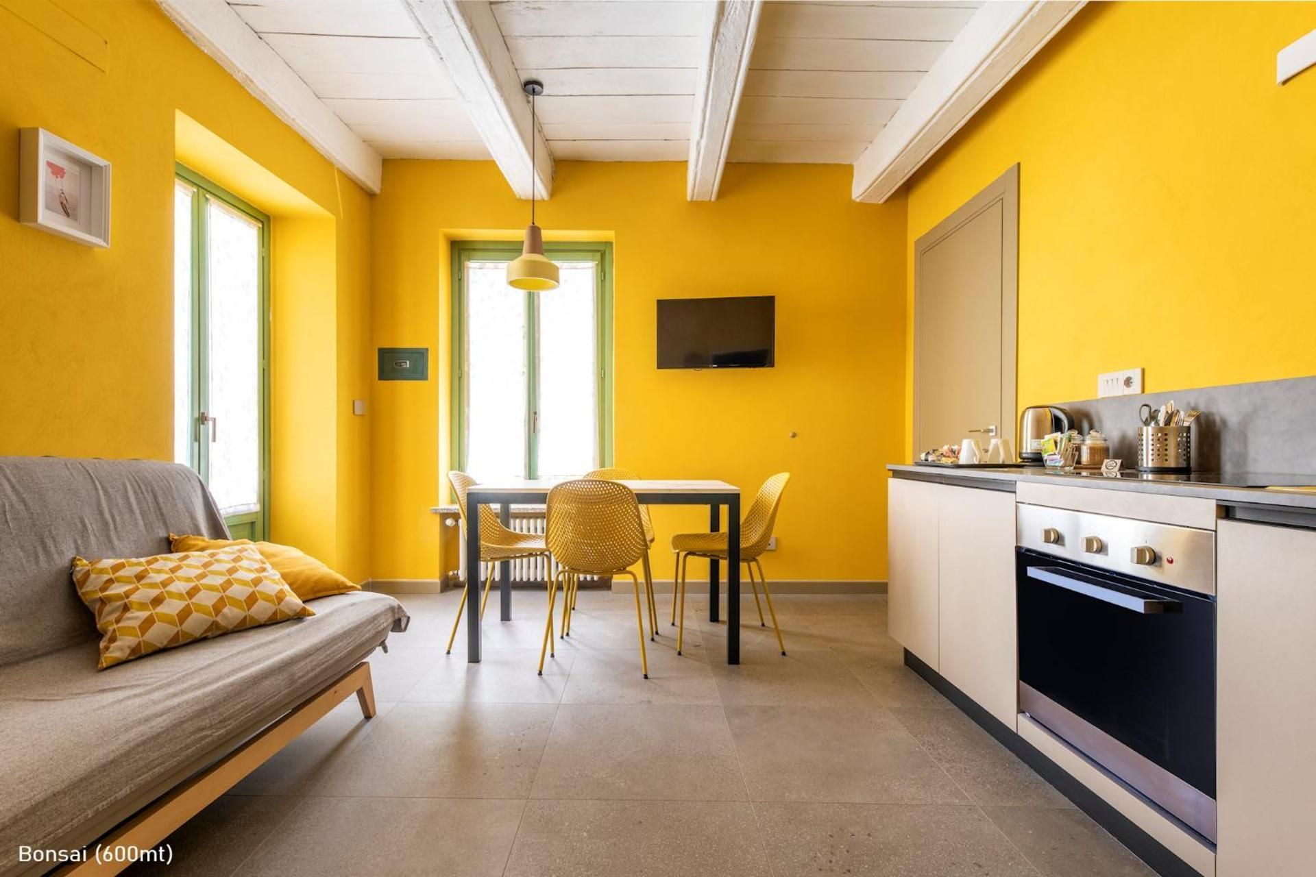 One-Bedroom Apartment