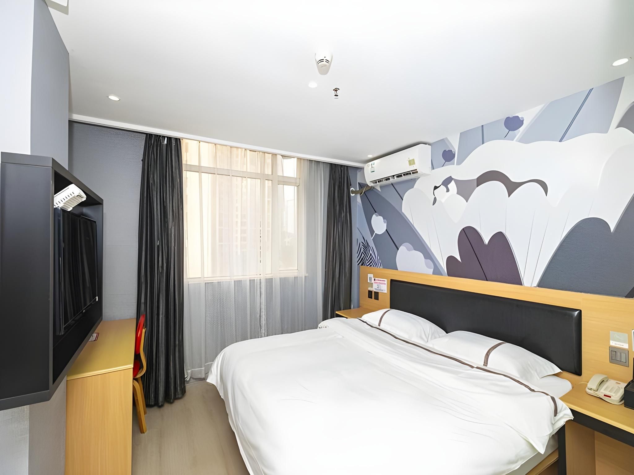 Standand Queen Room