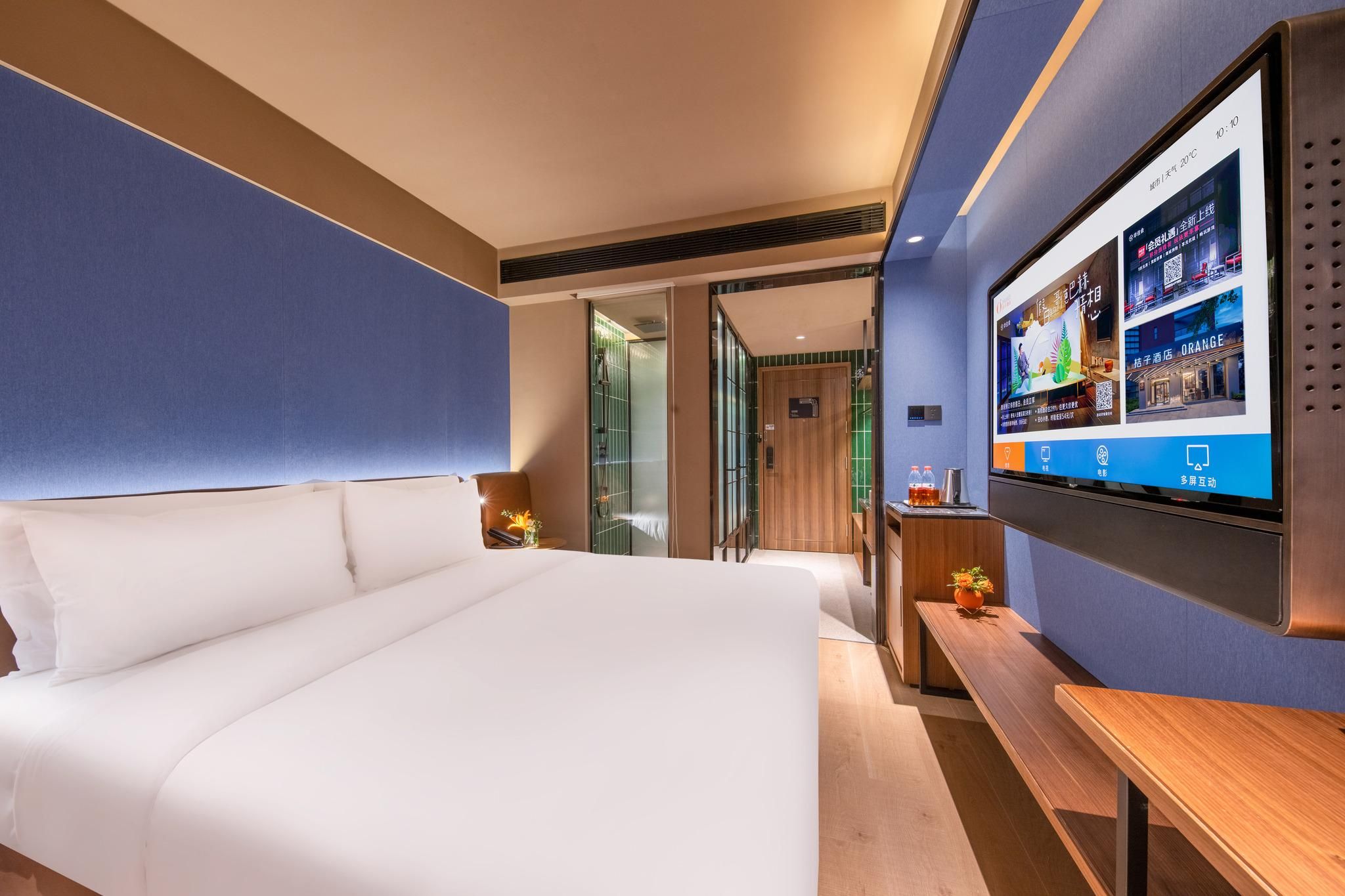 Queen Superior Room