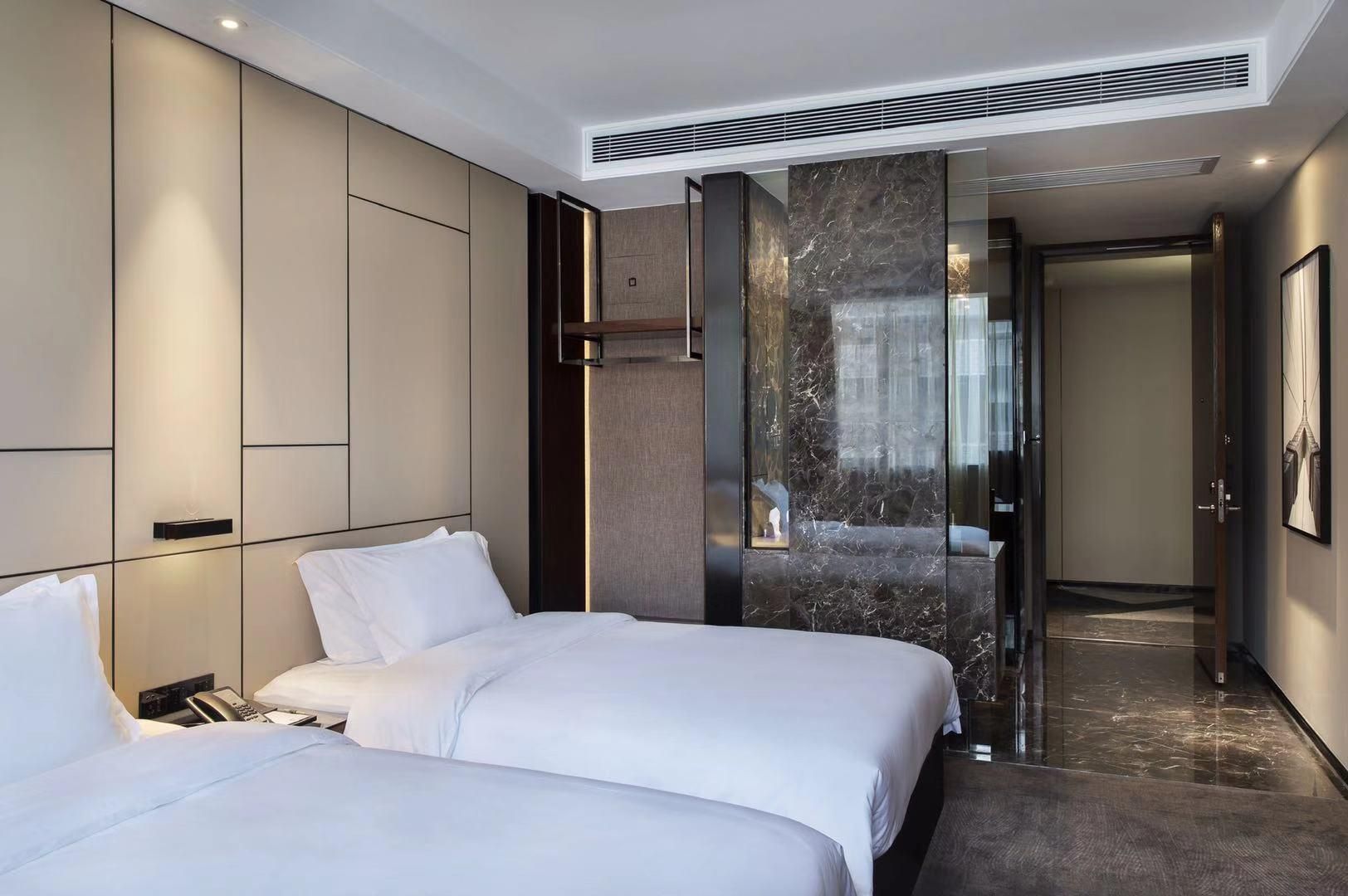 Twin Room with Shower