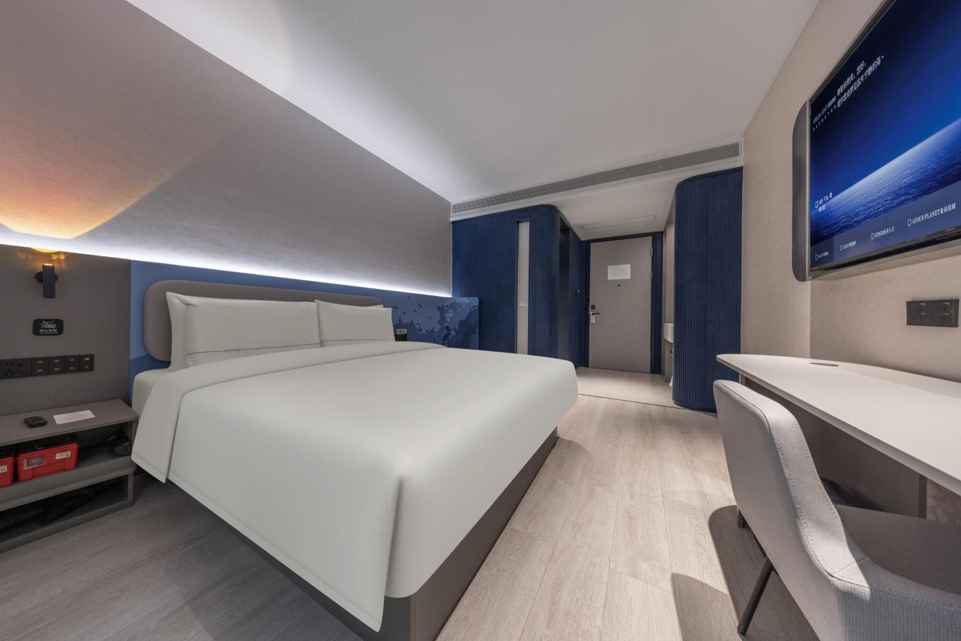 Light Double Room