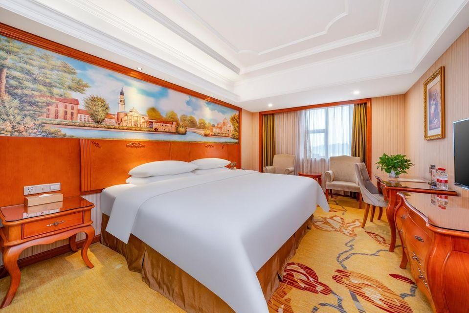 WH - Superior Bed Room