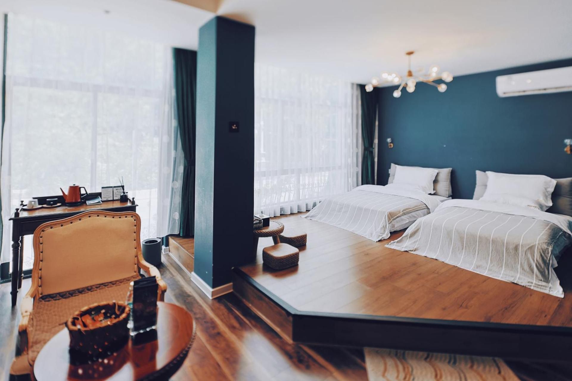 Mountain View Twin Room