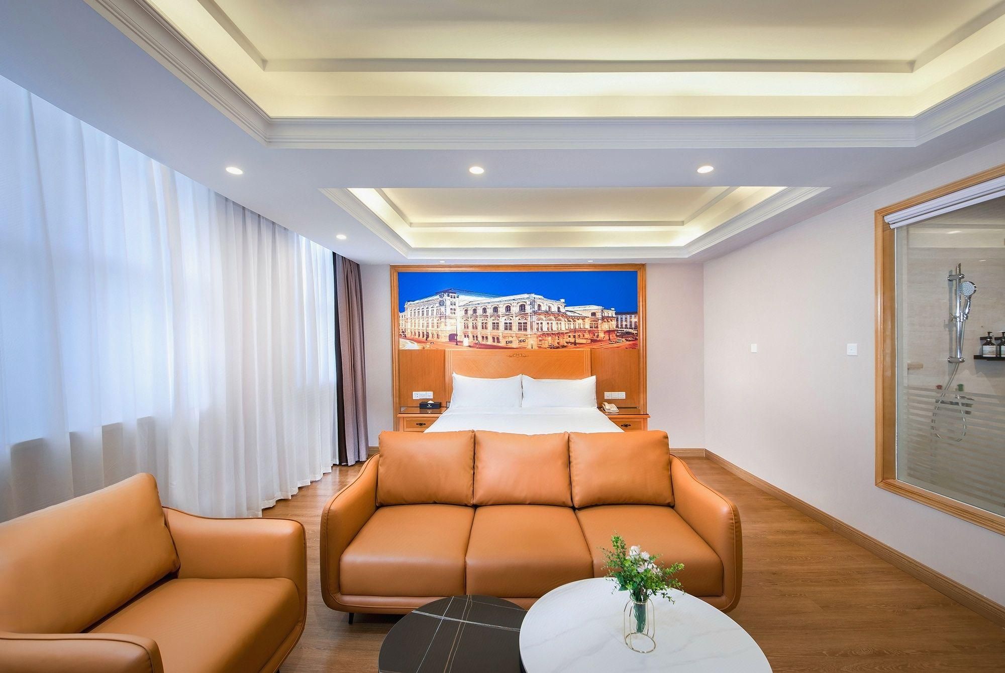 Vienna - Business Suite