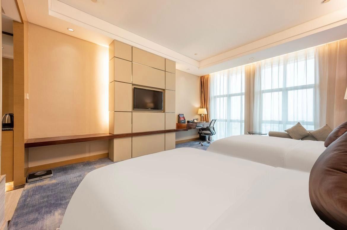 Deluxe Twin Bed