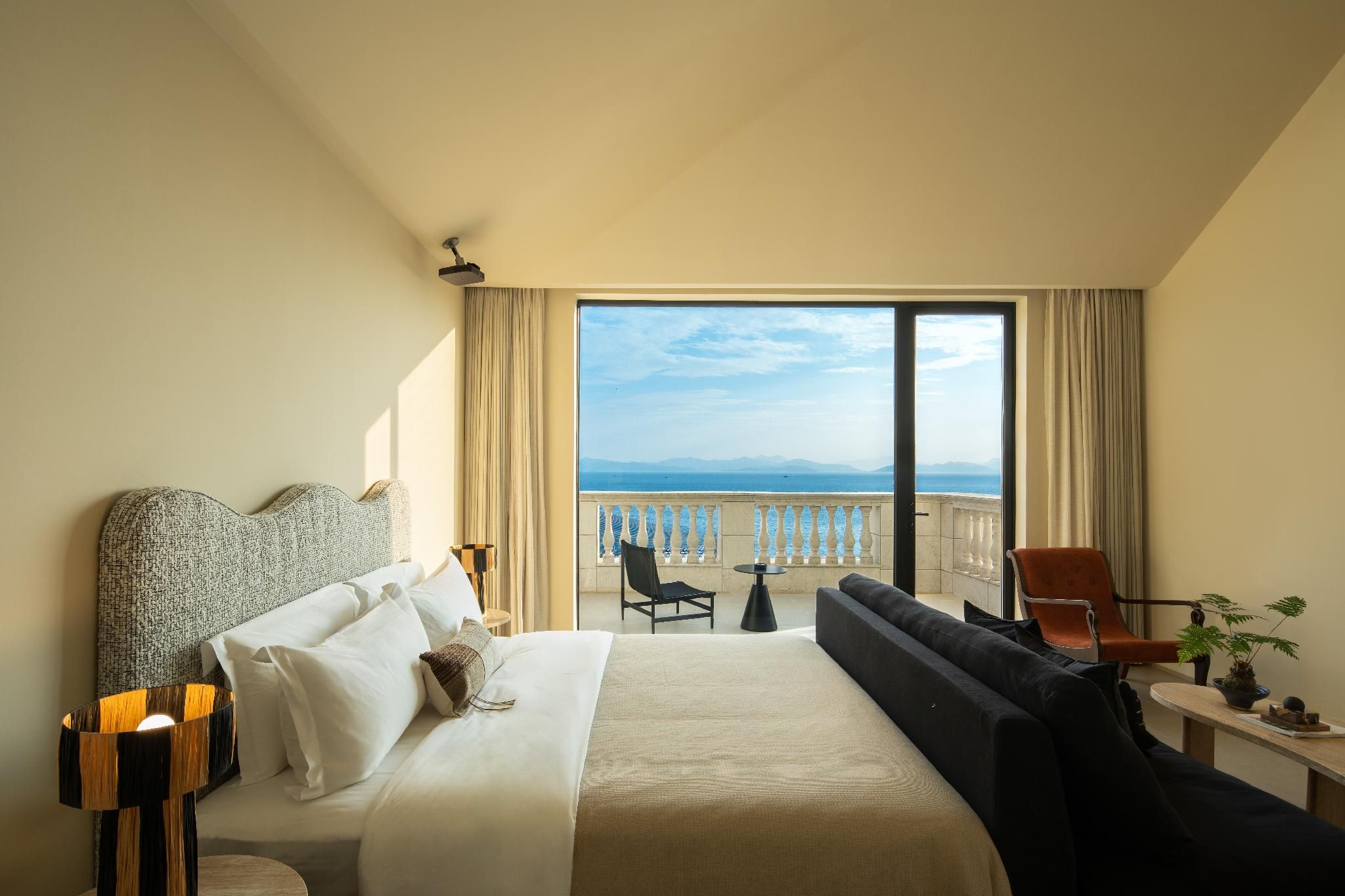 Ocean View Queen Room with Balcony