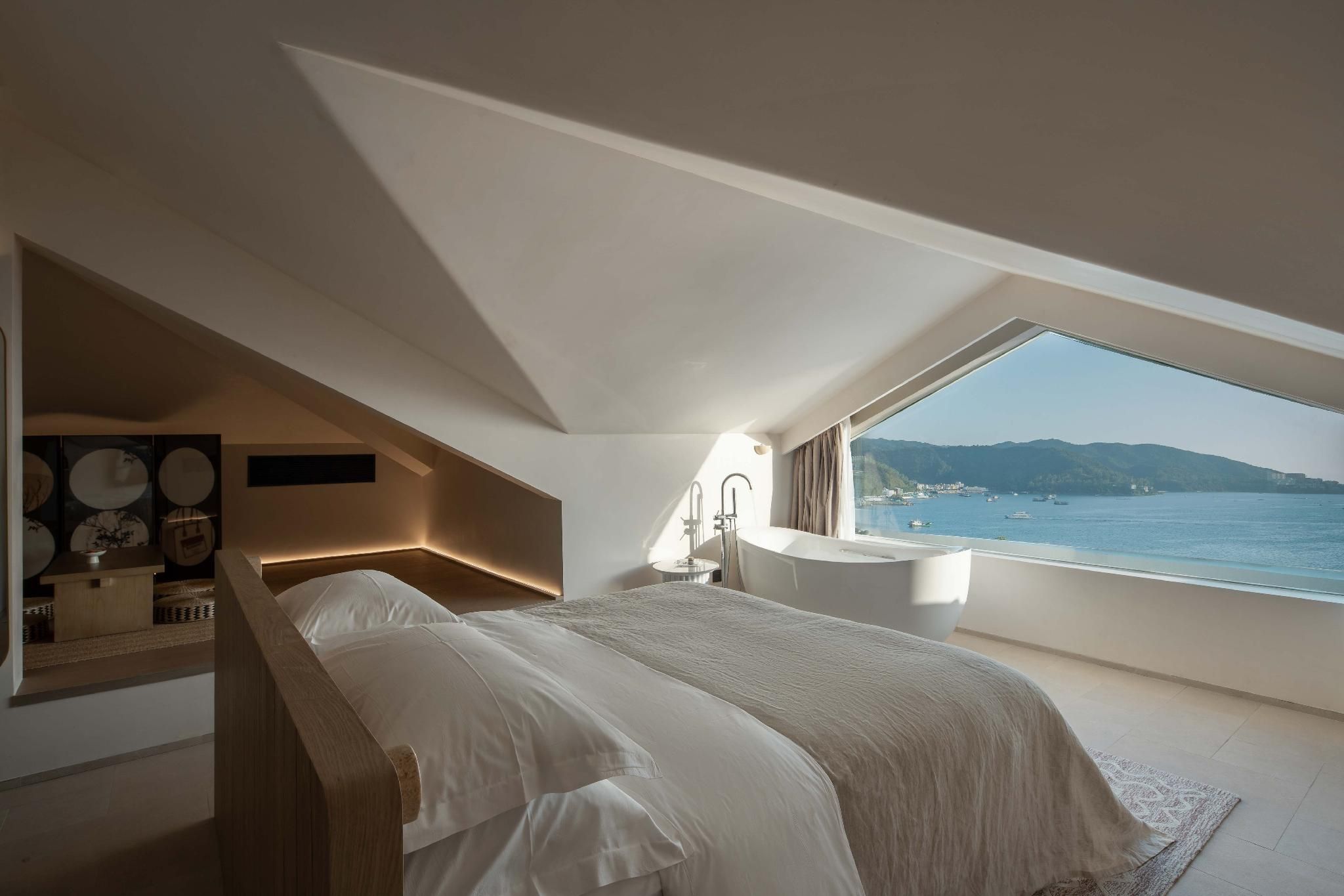 Ocean View King