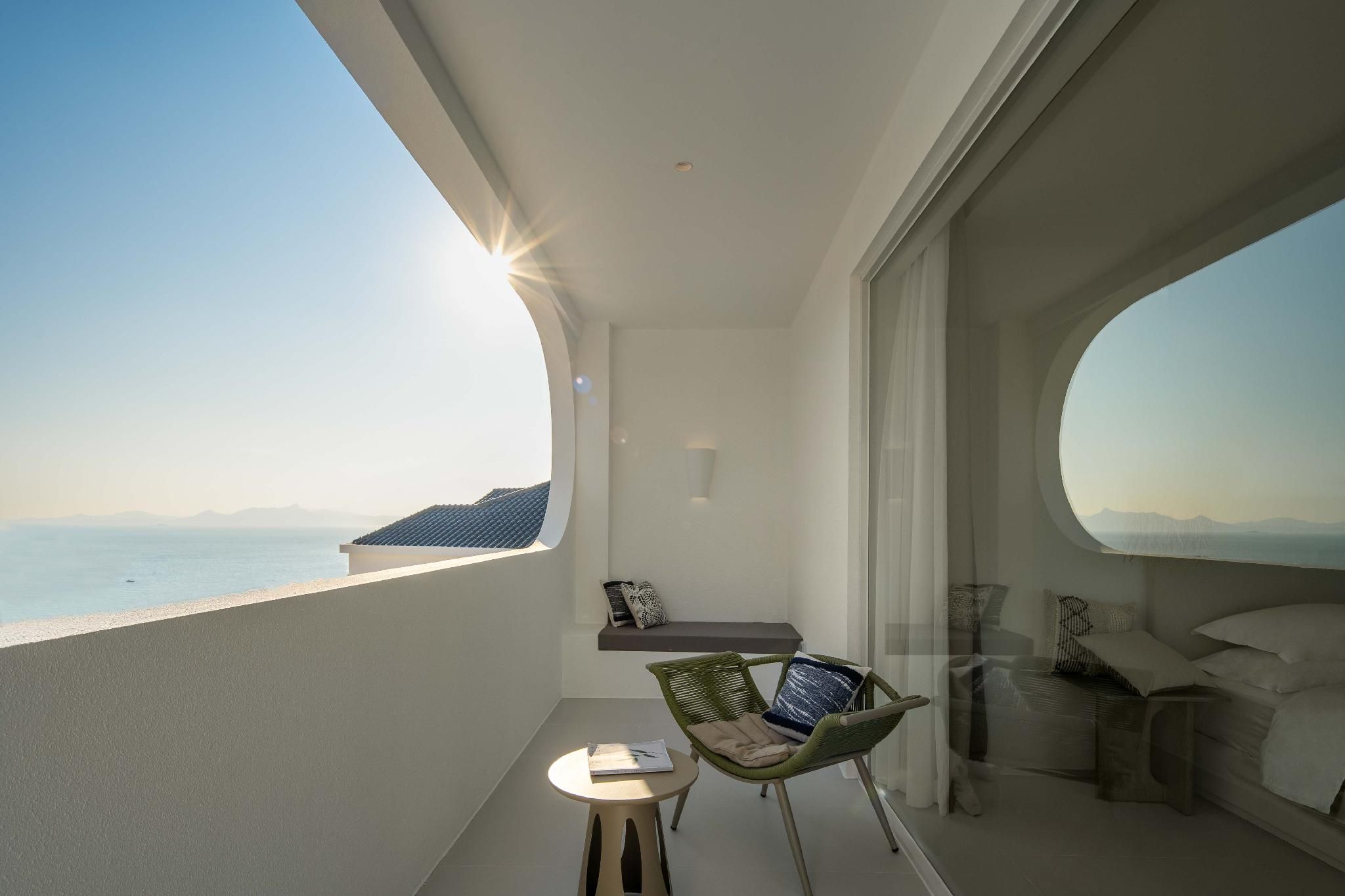 Lateral Sea View Apartment