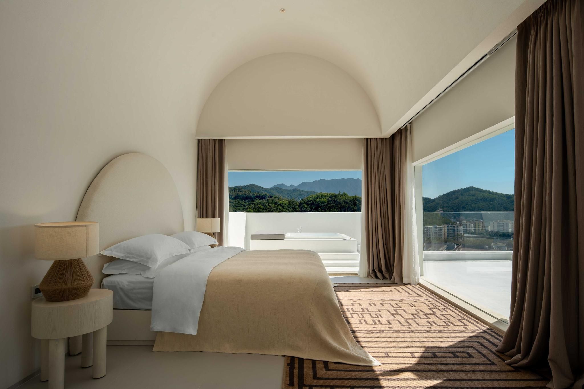 Ocean View Balcony King