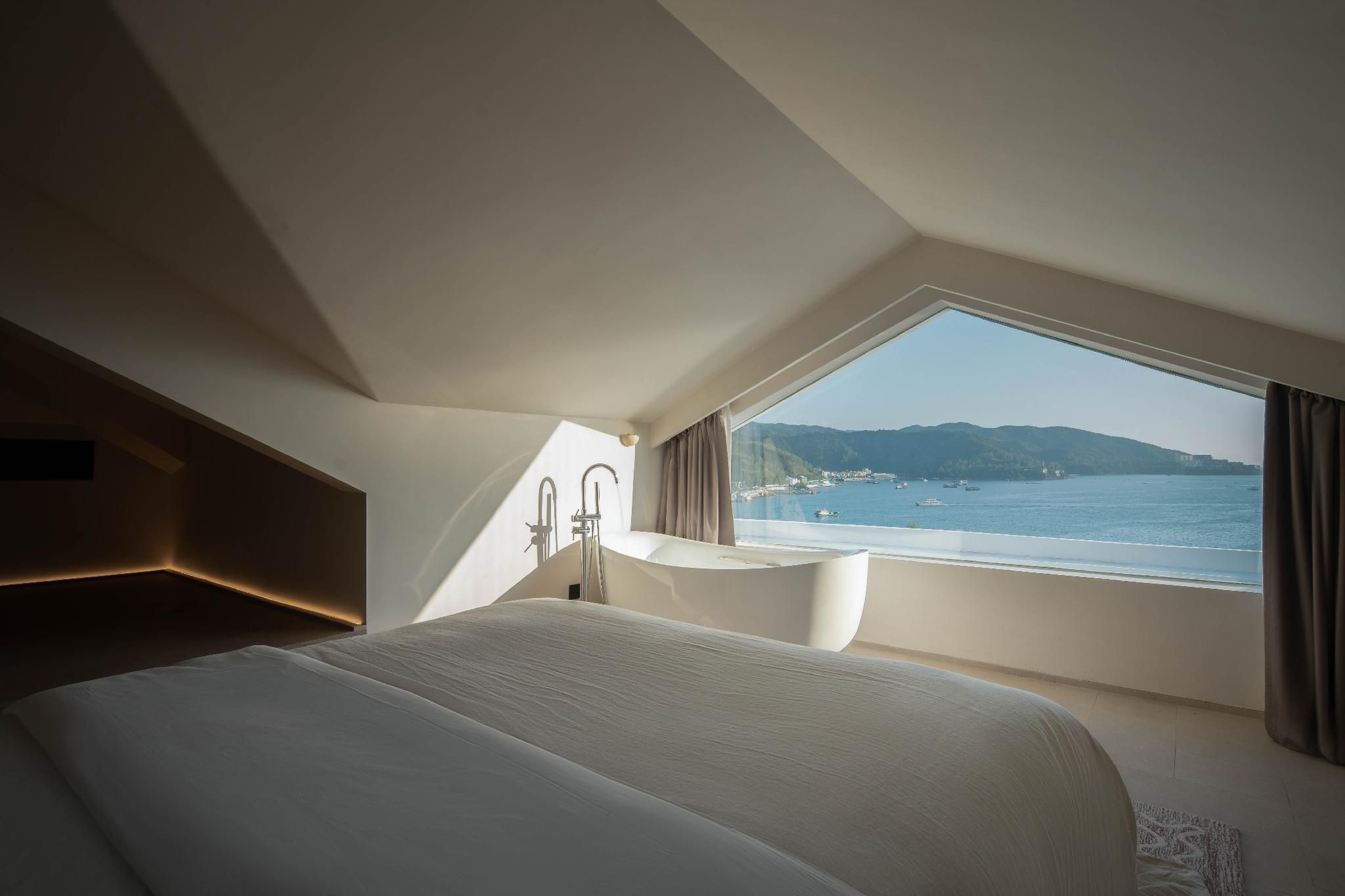 Villa Sea View with Balcony