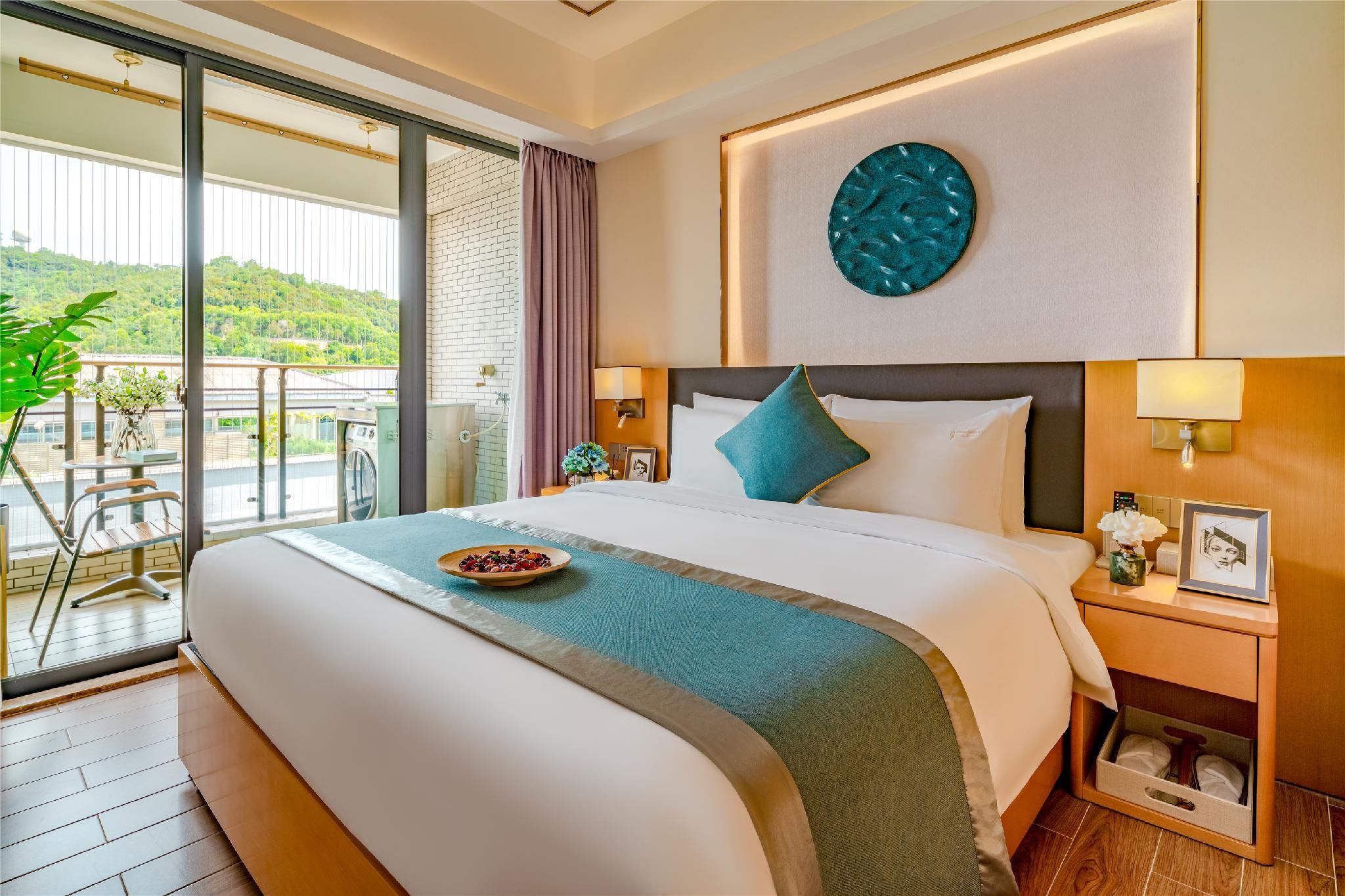 Deluxe Two Bedroom Suite