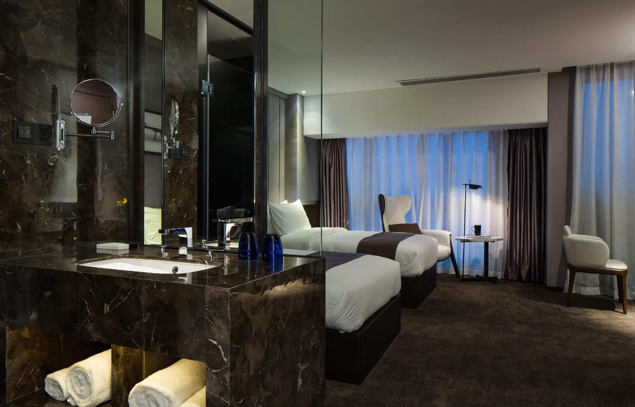Luxury Twin room