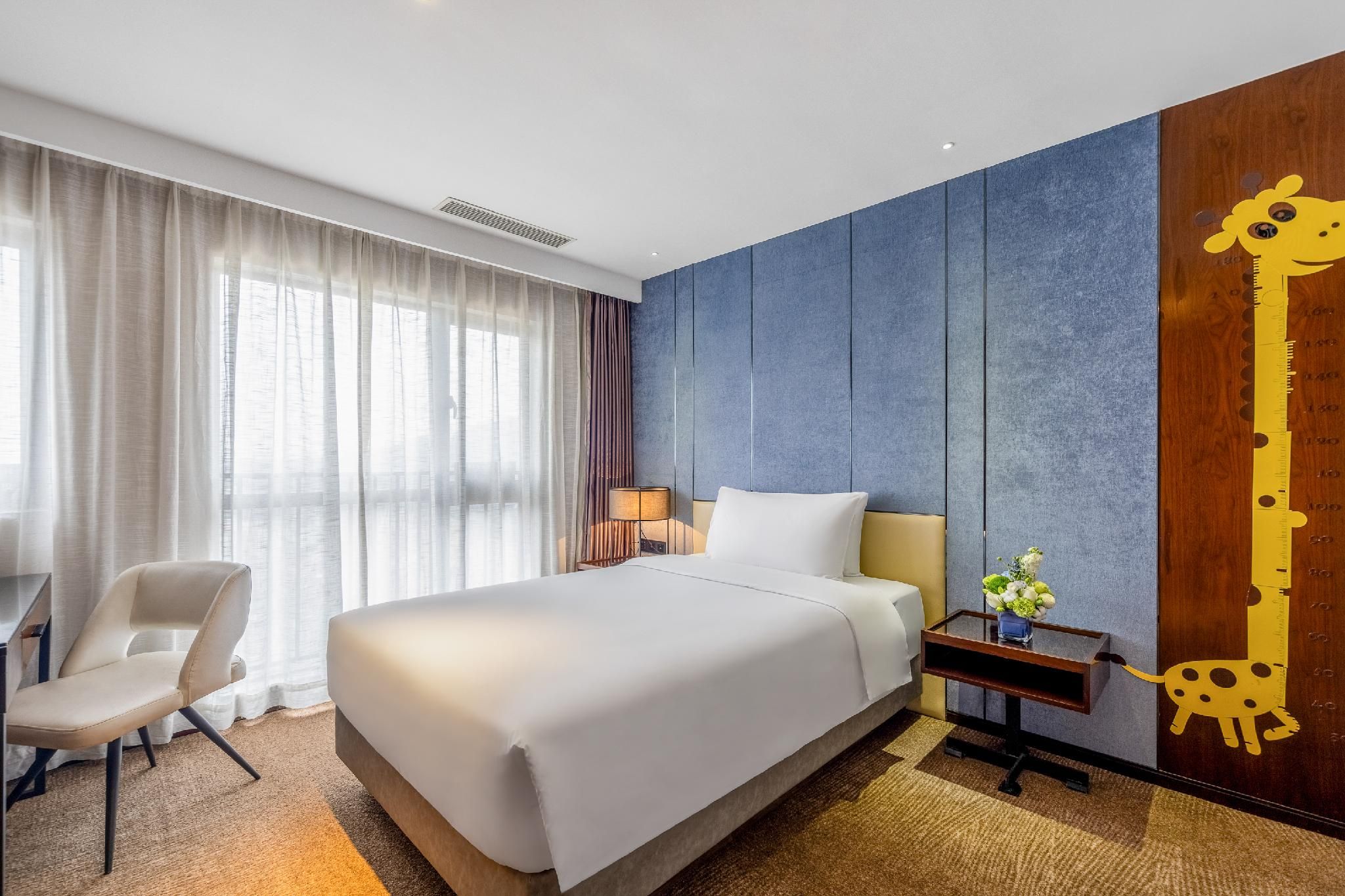 Luxury Family Suite