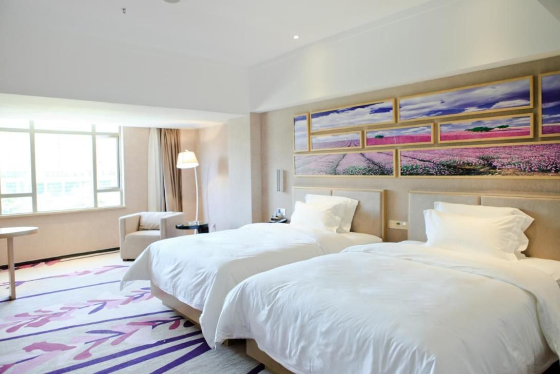 Twin Deluxe Room