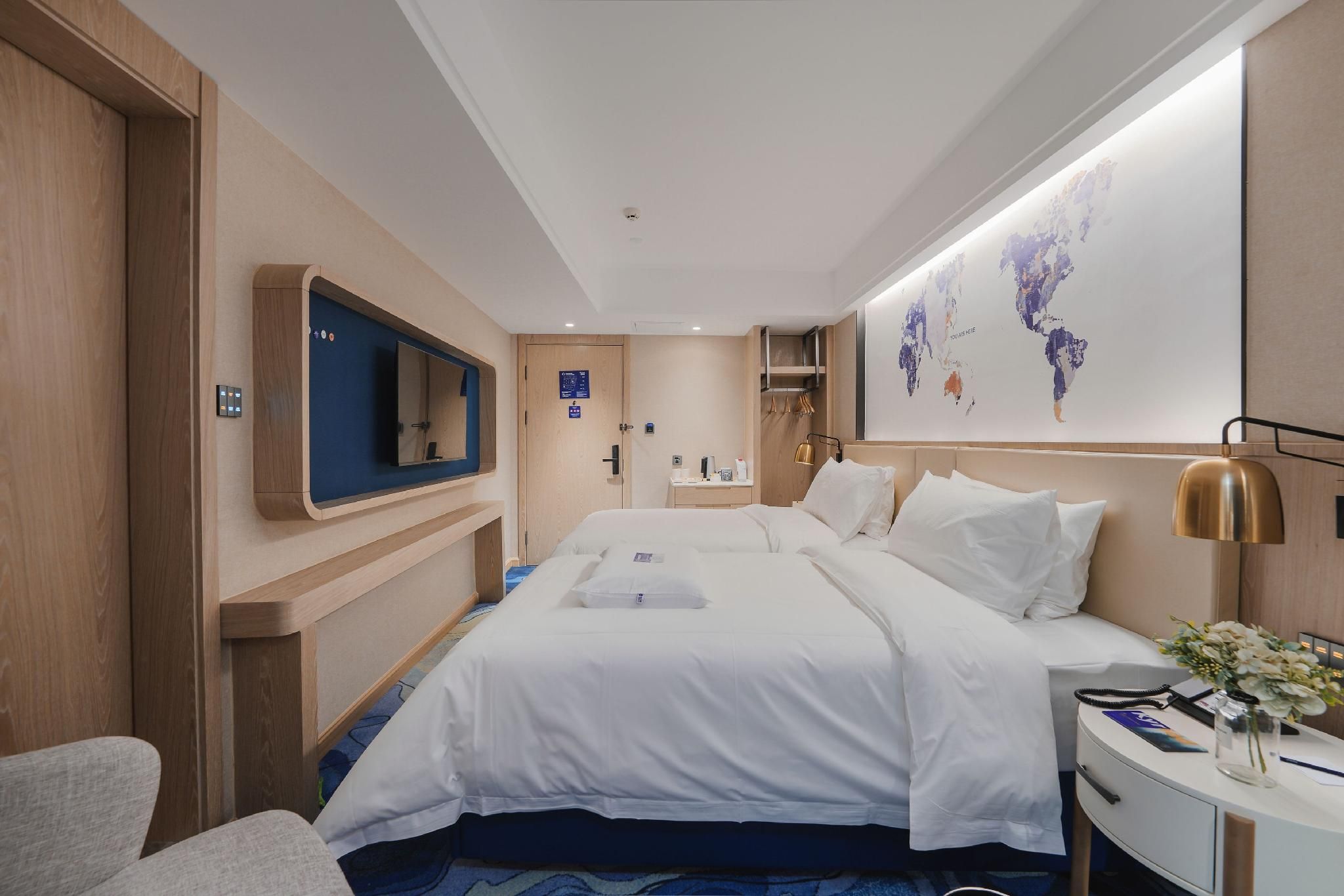 Kyriad Marvelous Hotel Shenzhen Guangming Zhenmei Metro Station WH -Light Enjoyment Twin Room