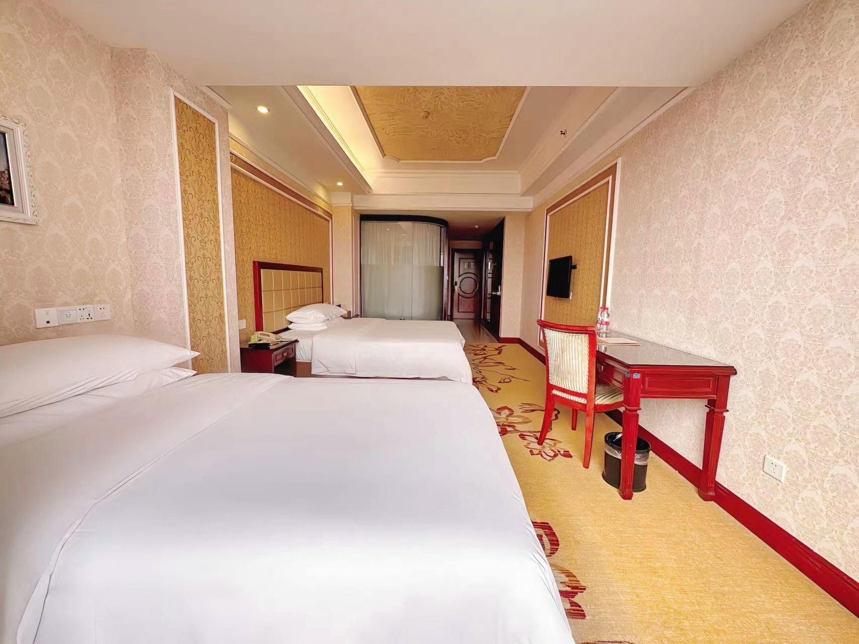 Vienna - Bonding Room With Twin Bed