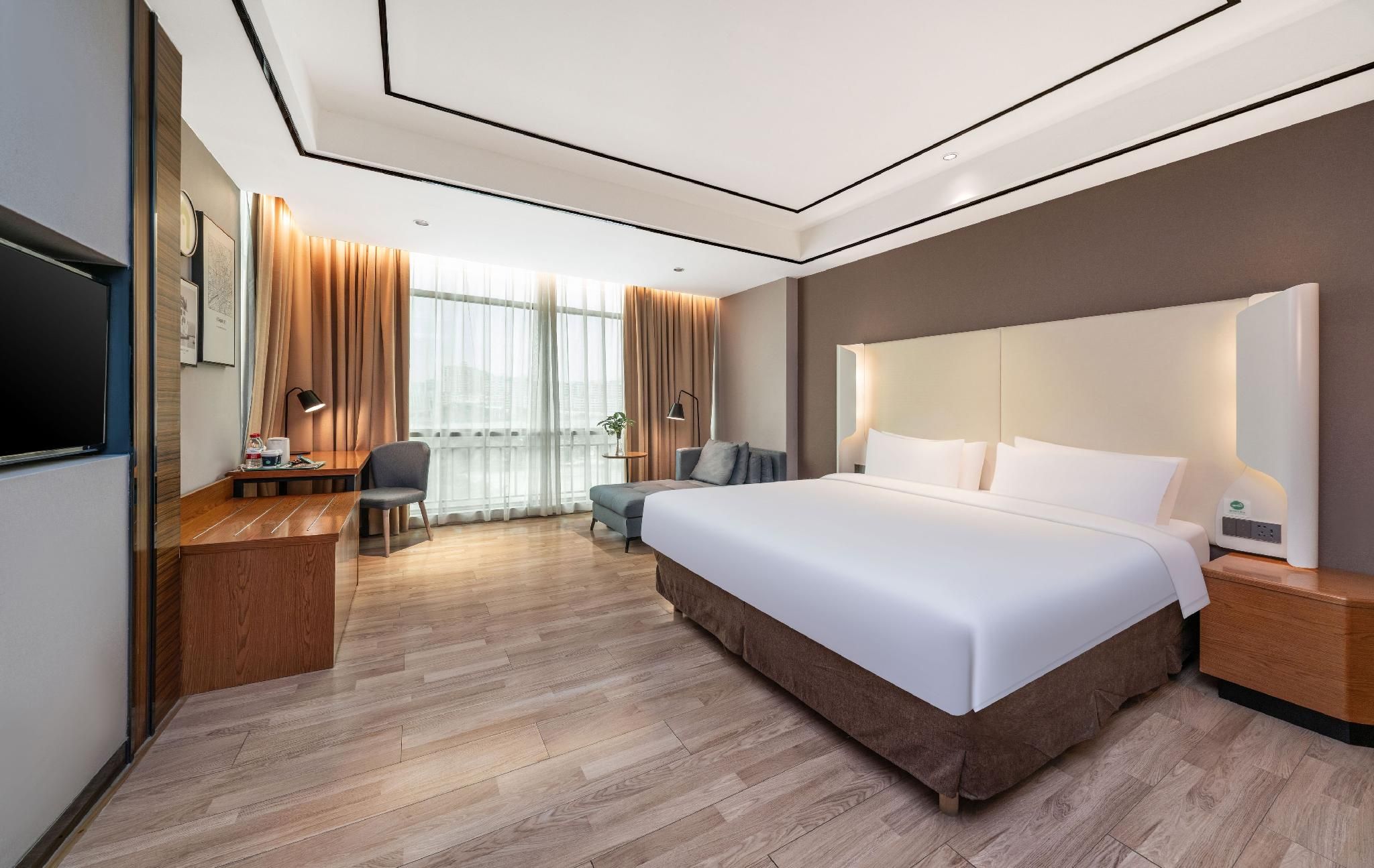WH - Deluxe Bed Room
