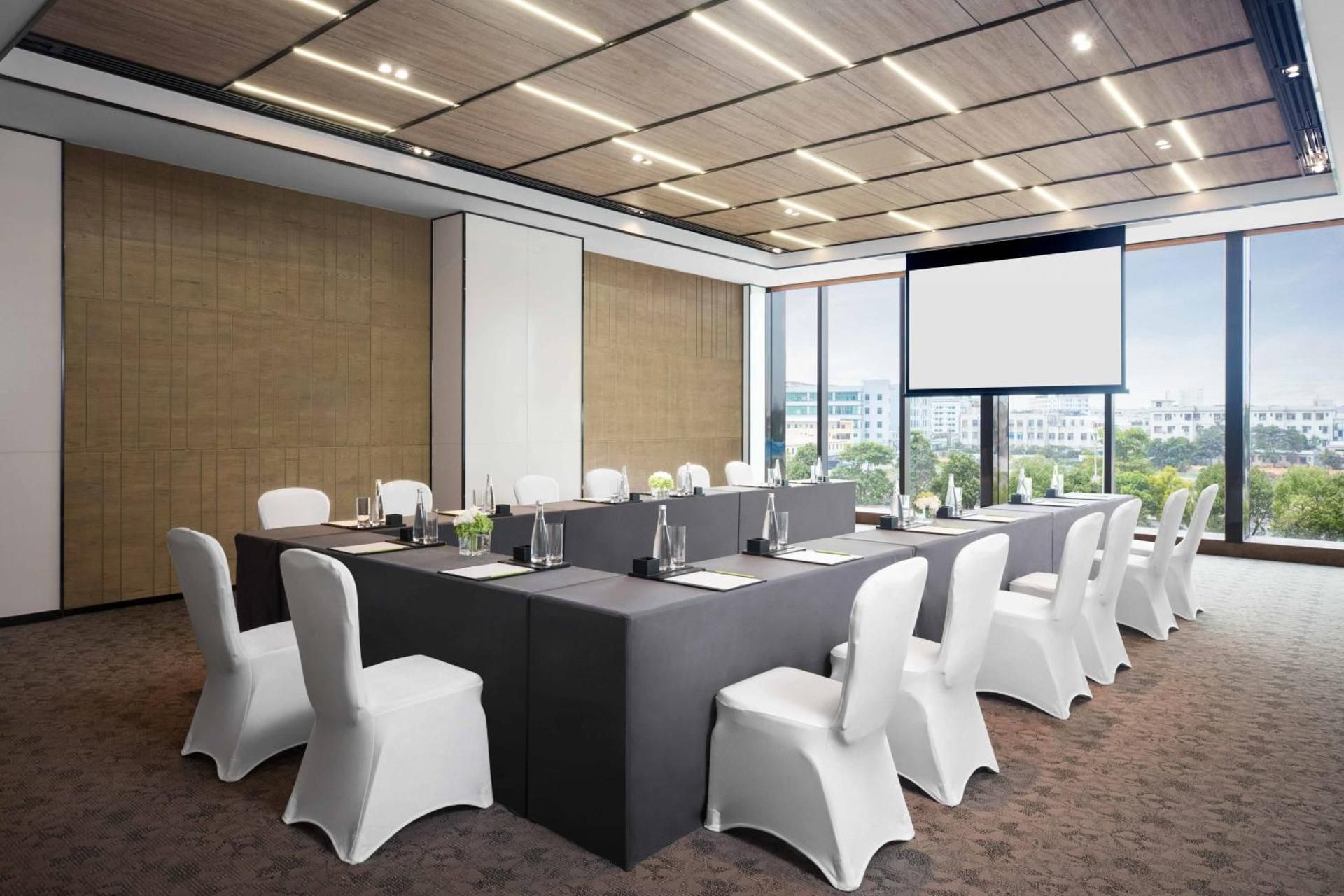 meeting room / ballrooms