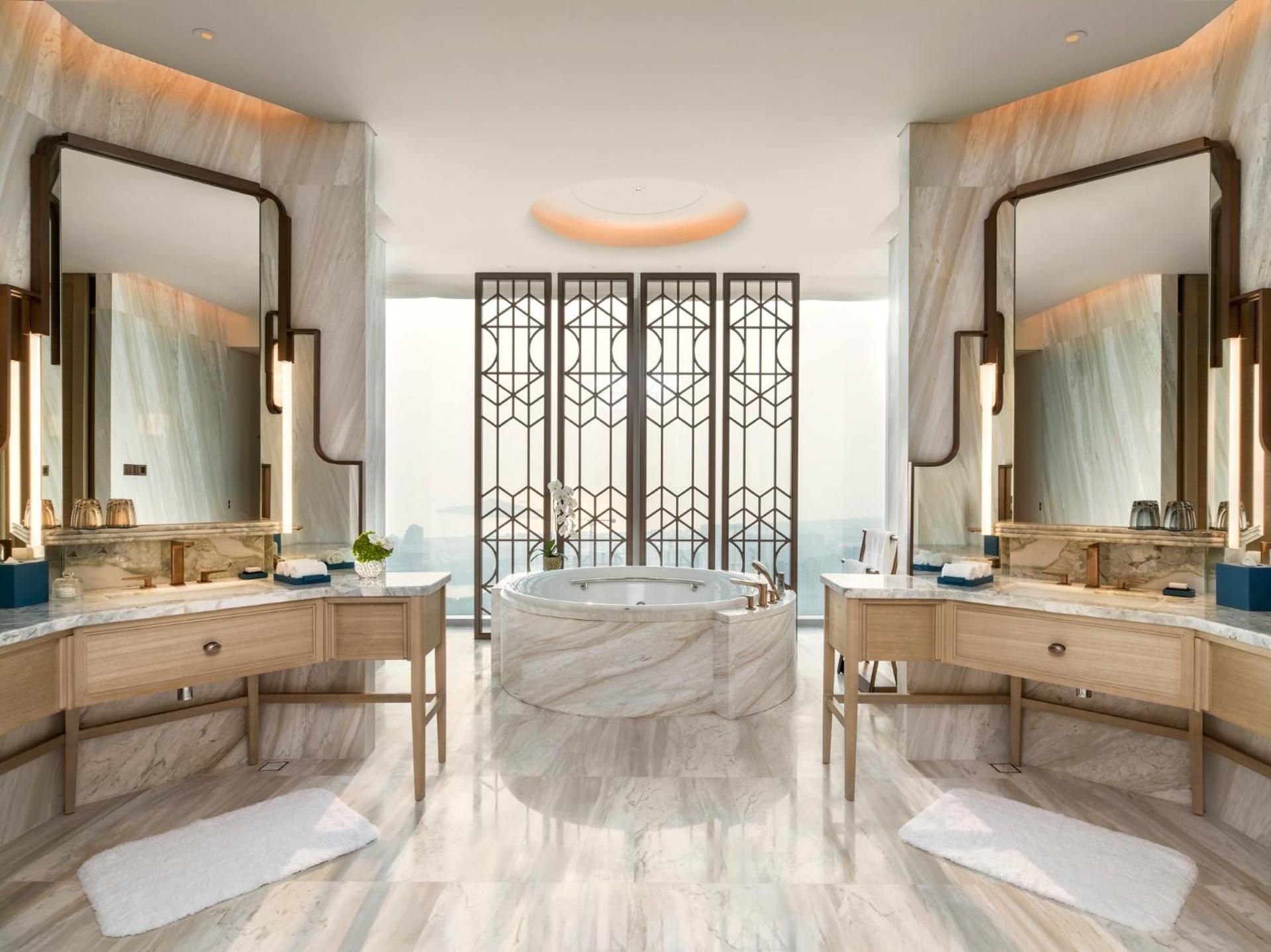 Presidential King Suite