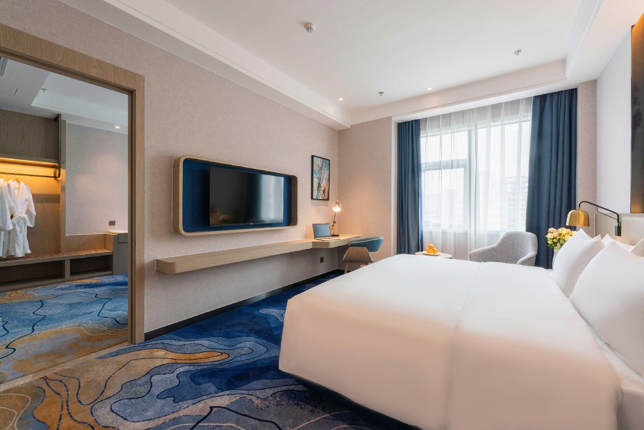 Premier Suite 