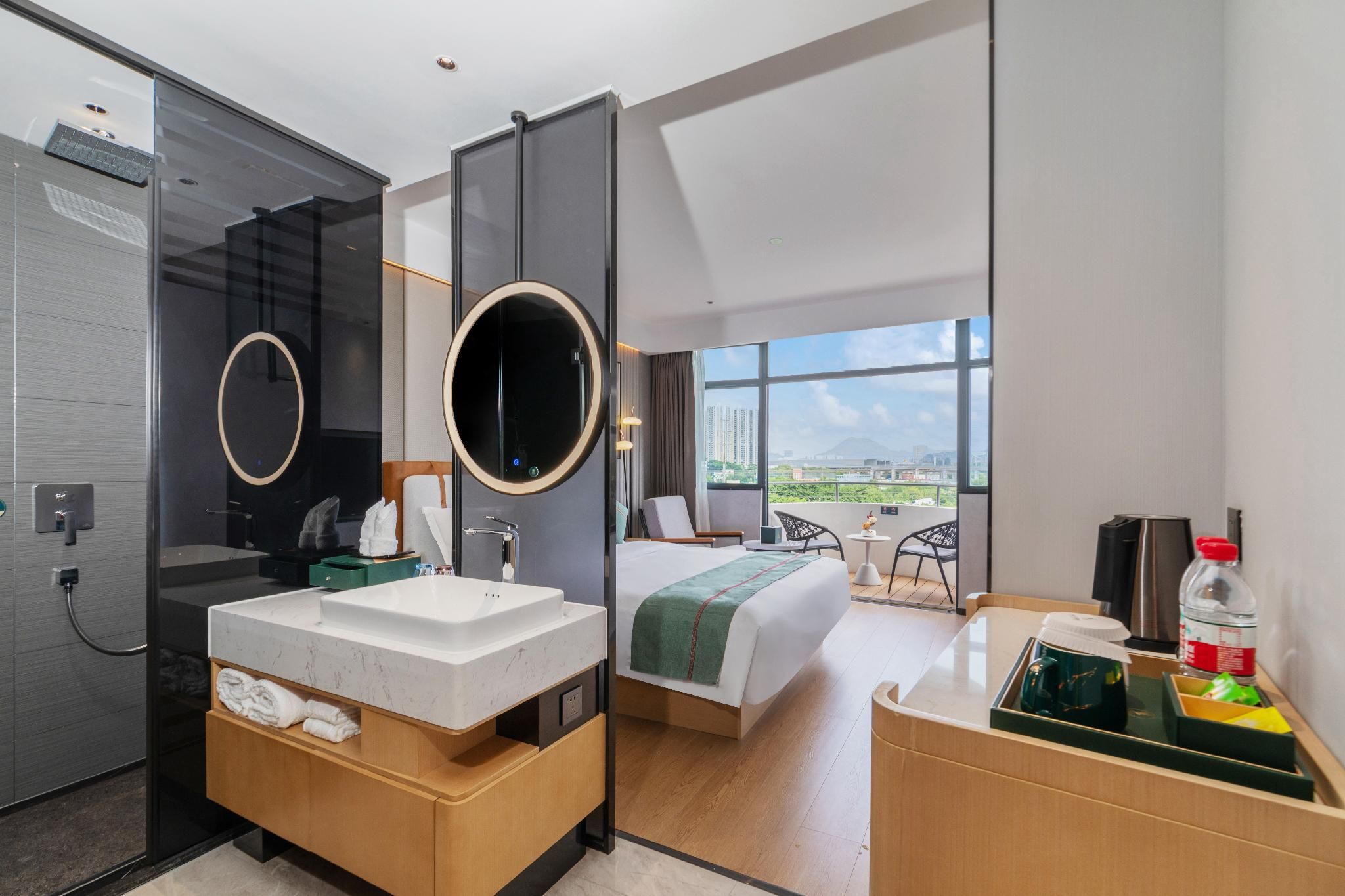 Garden View King Room