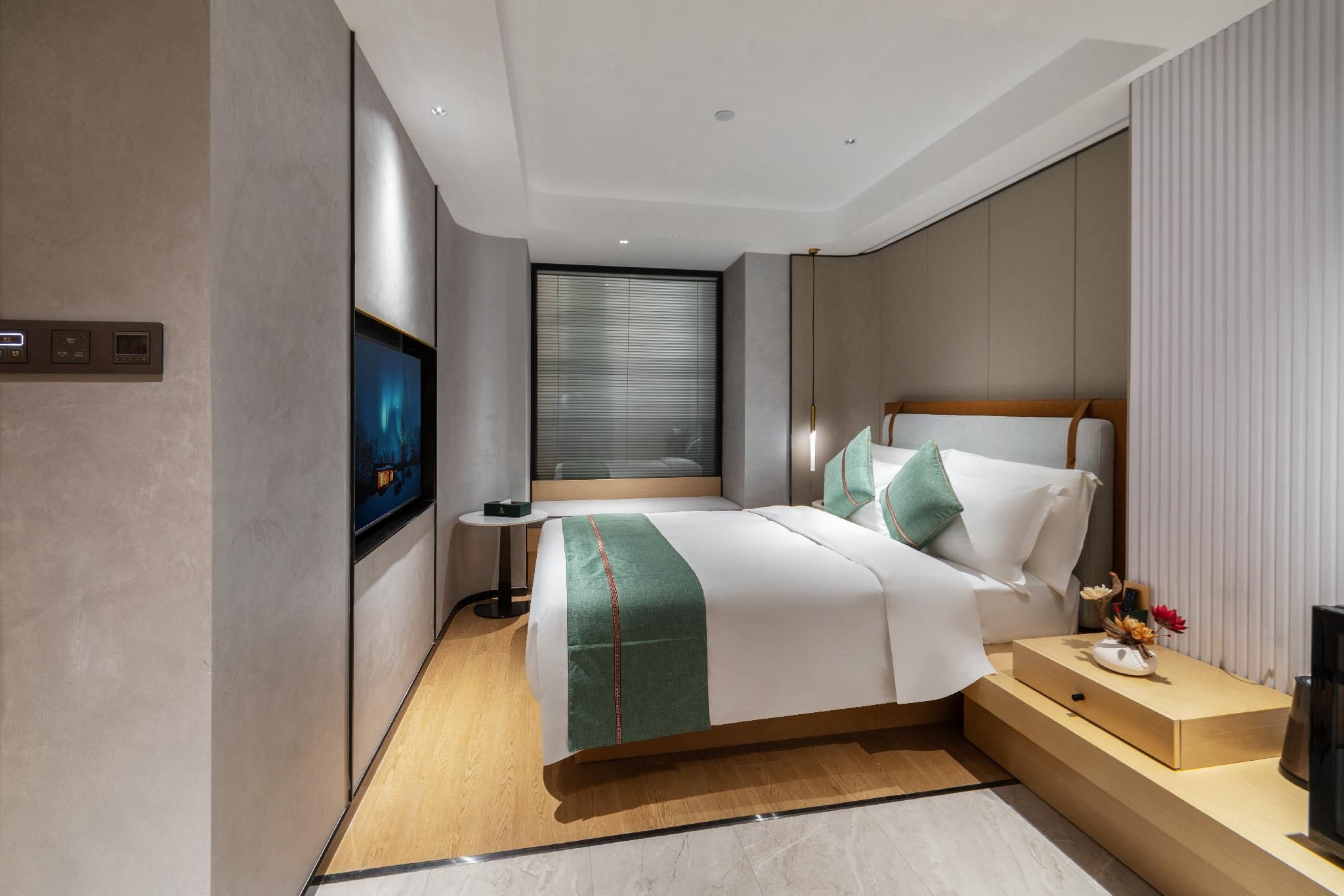 No Window - Superior Room