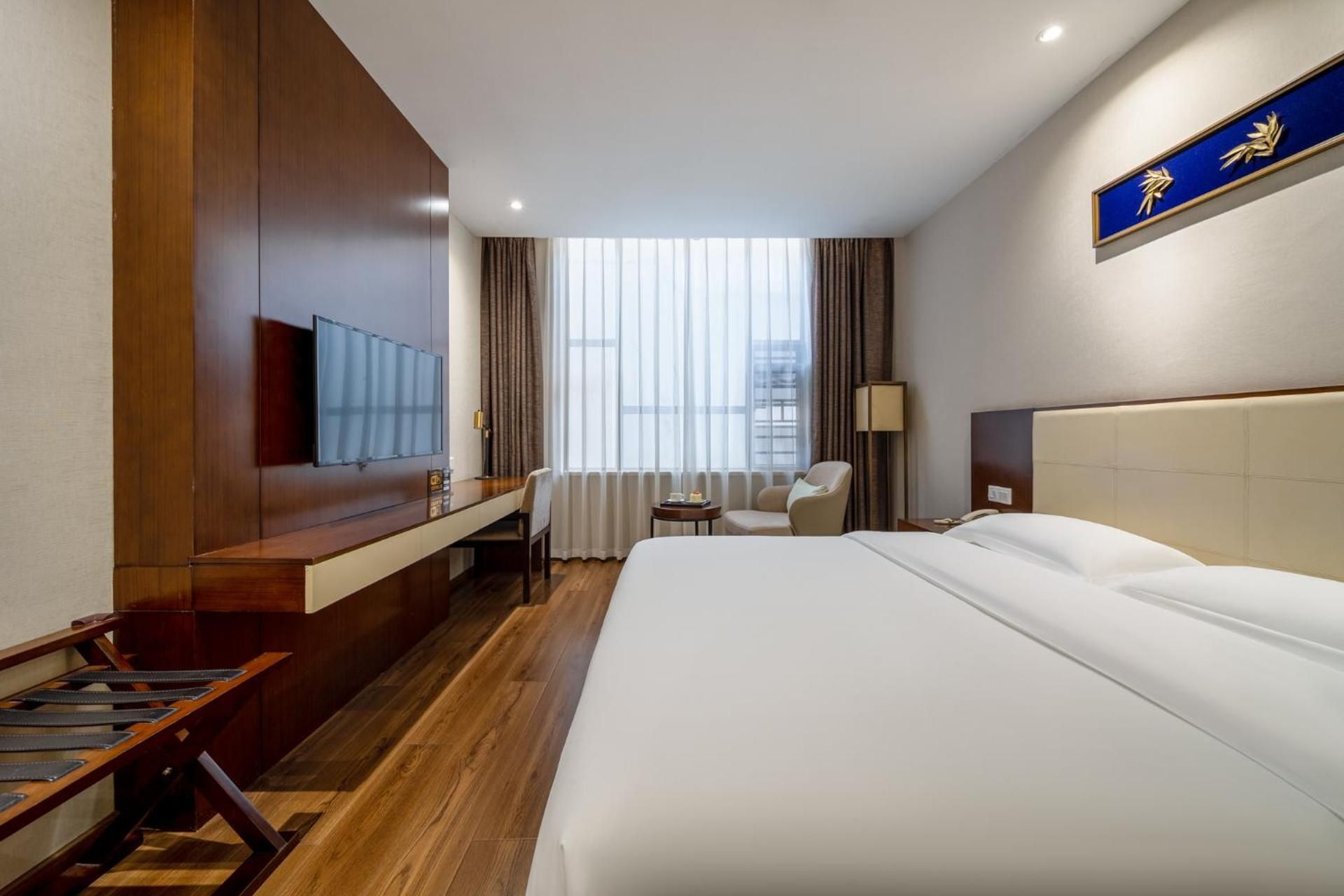 Delicate King Bed