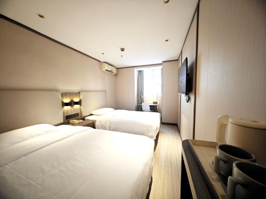 Guest Twin Room