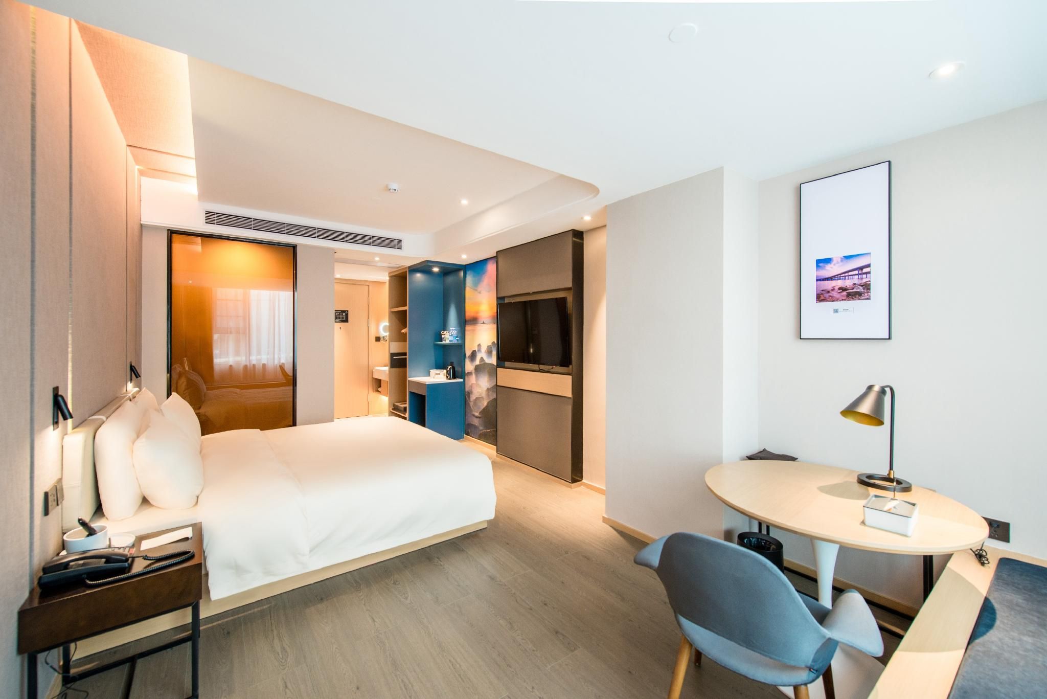 Executive room, Guest room, 1 Queen
