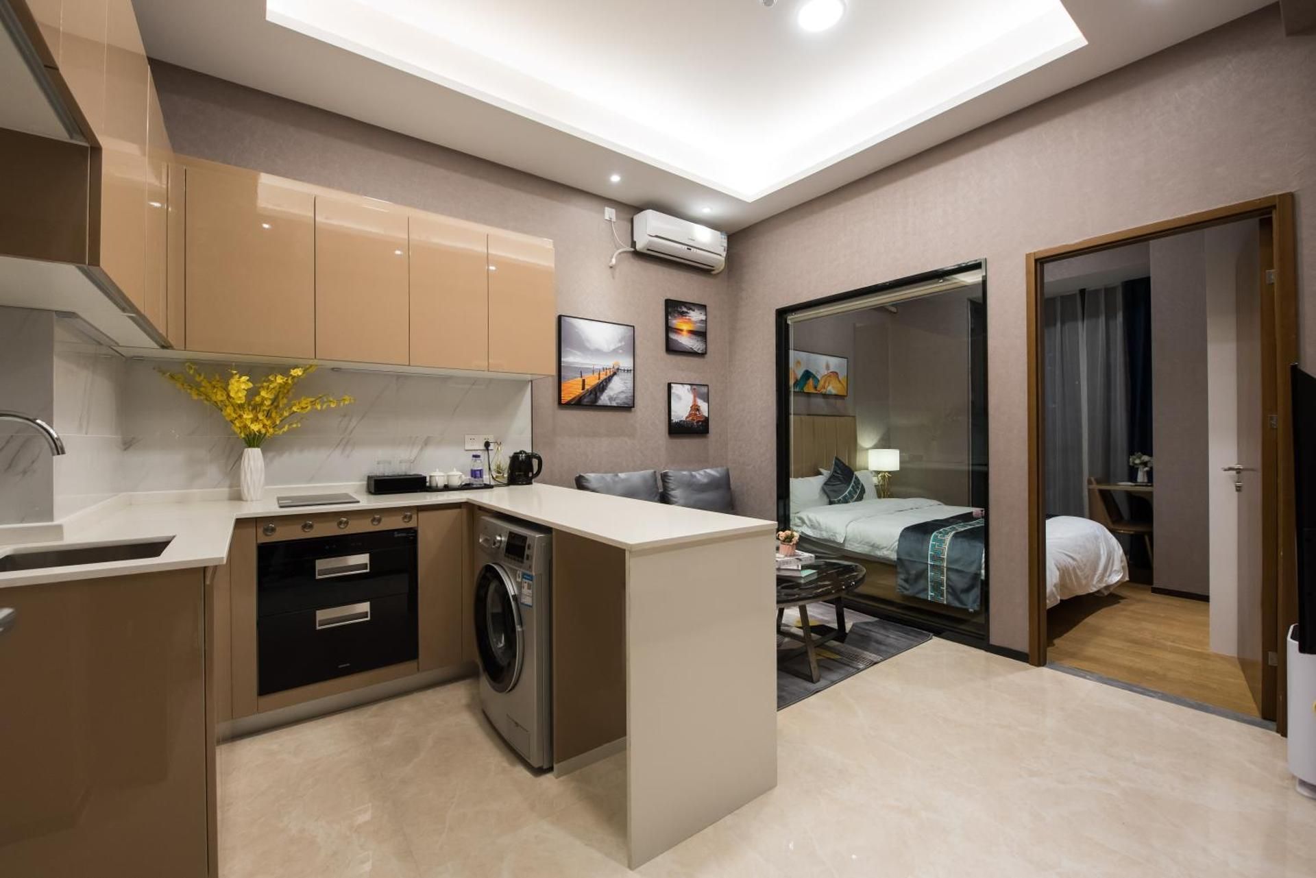 One bedroom (washing machine + refrigerator)