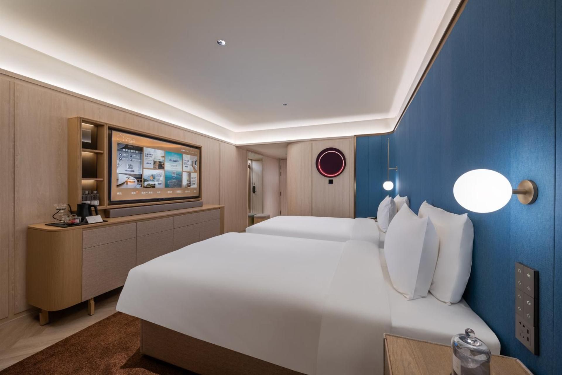 Huazhu - Deluxe Twin Room