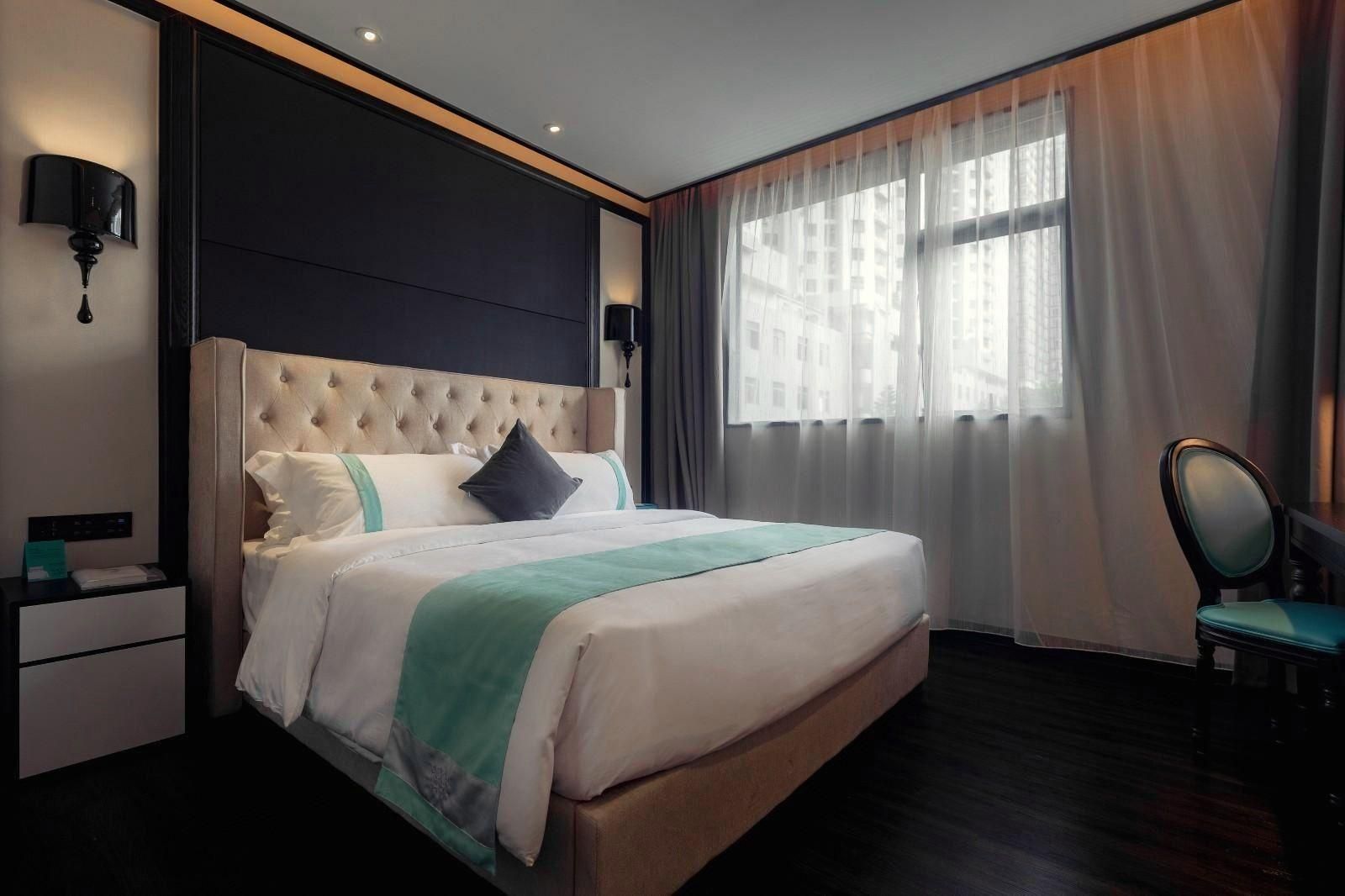 Xana - LingLong Room