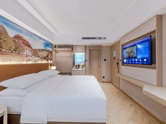 WH - Deluxe Bed Room