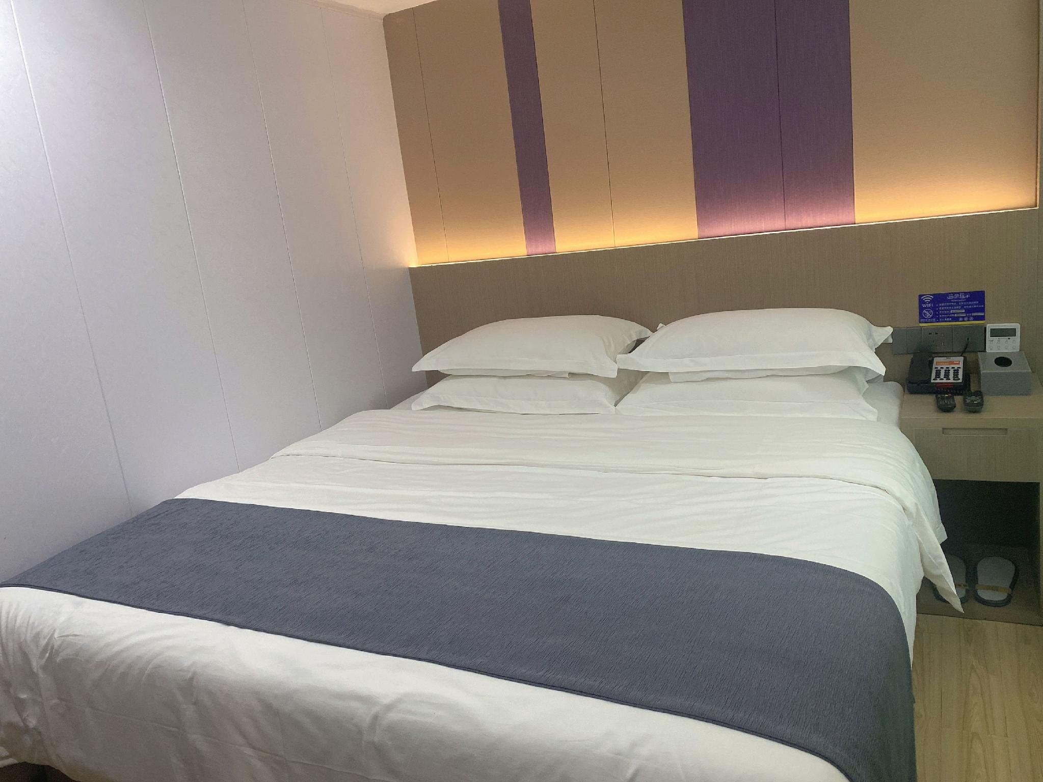 Select Bed Room