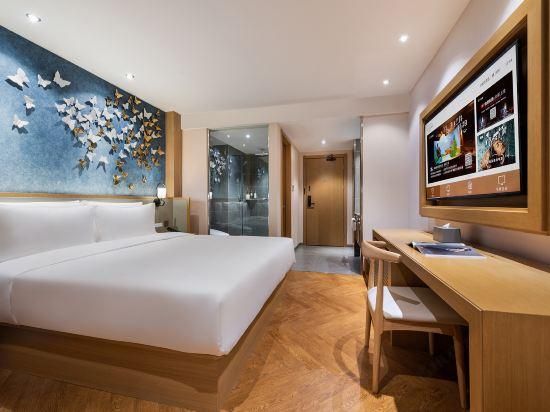 Huazhu - Superior BedRoom