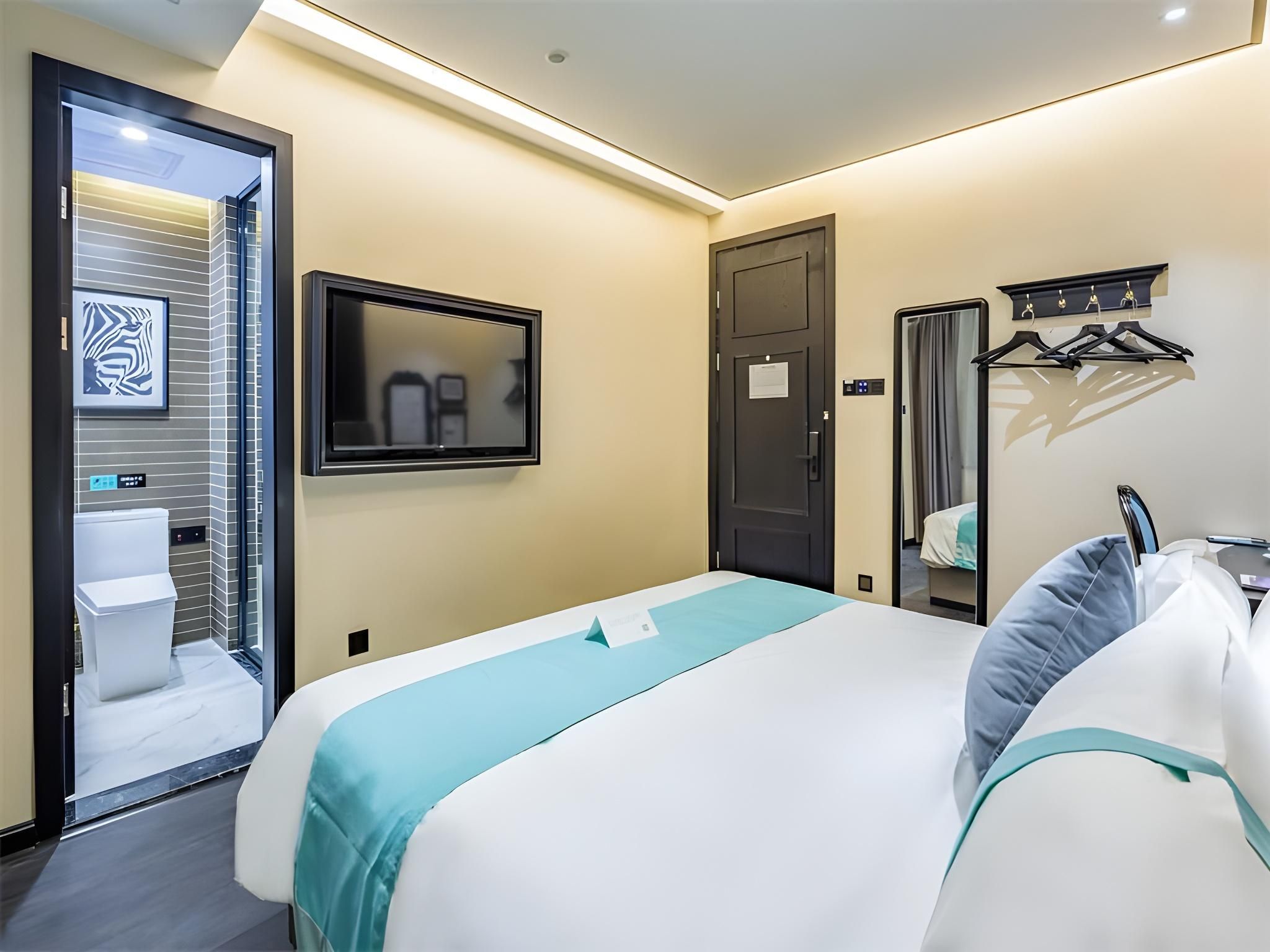 Xana - Deluxe Bed Room