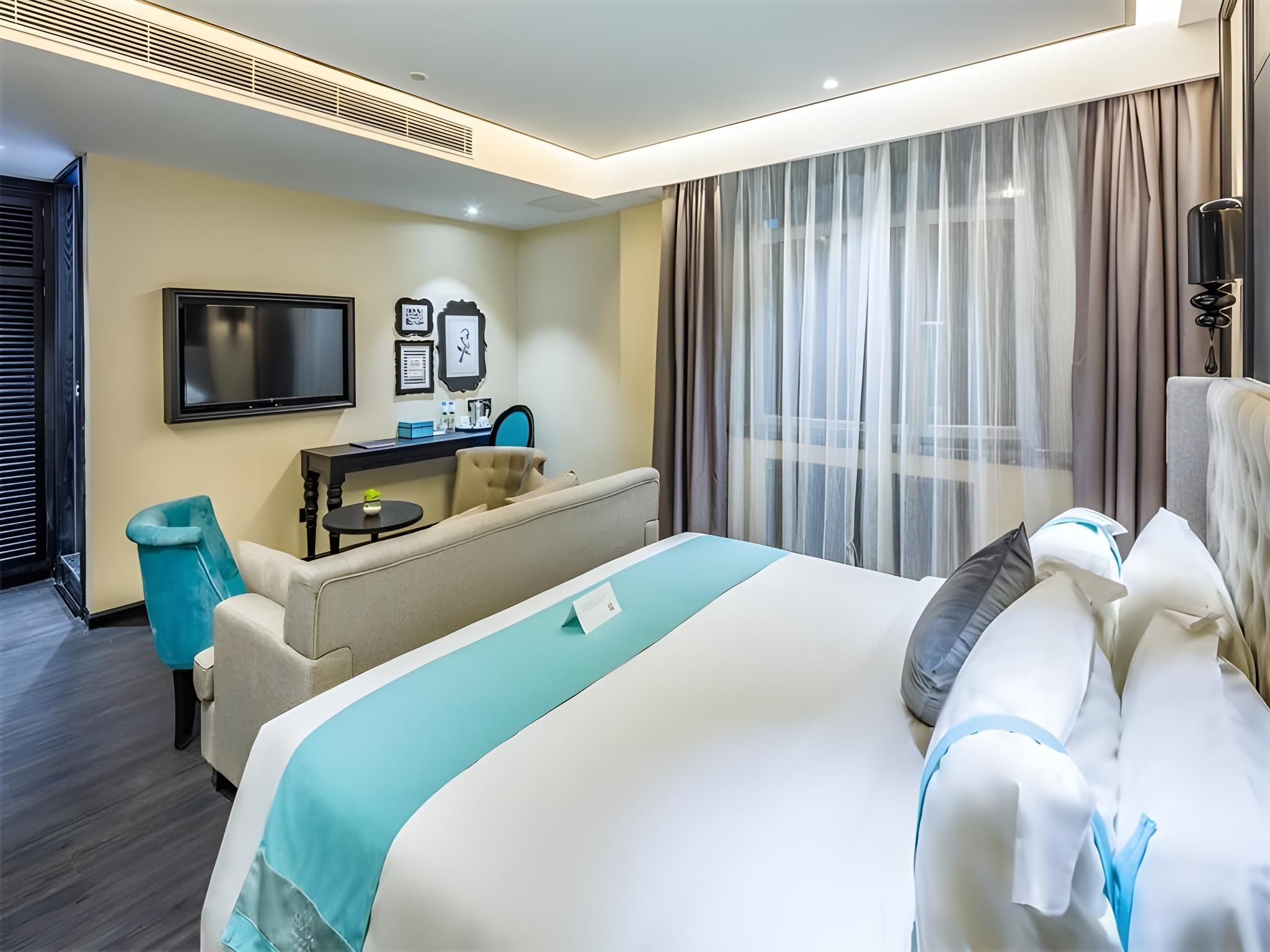 Xana - G Bed Room