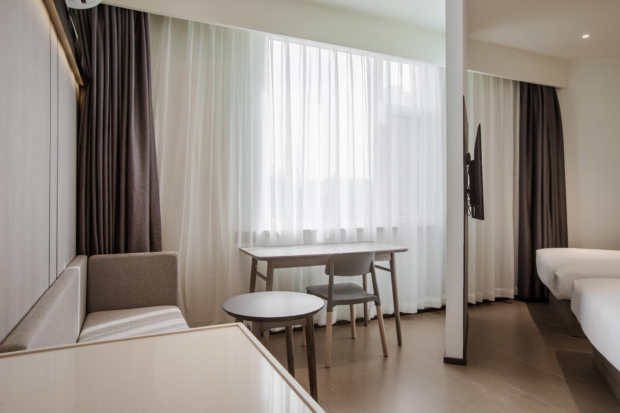Huazhu - Twin Room