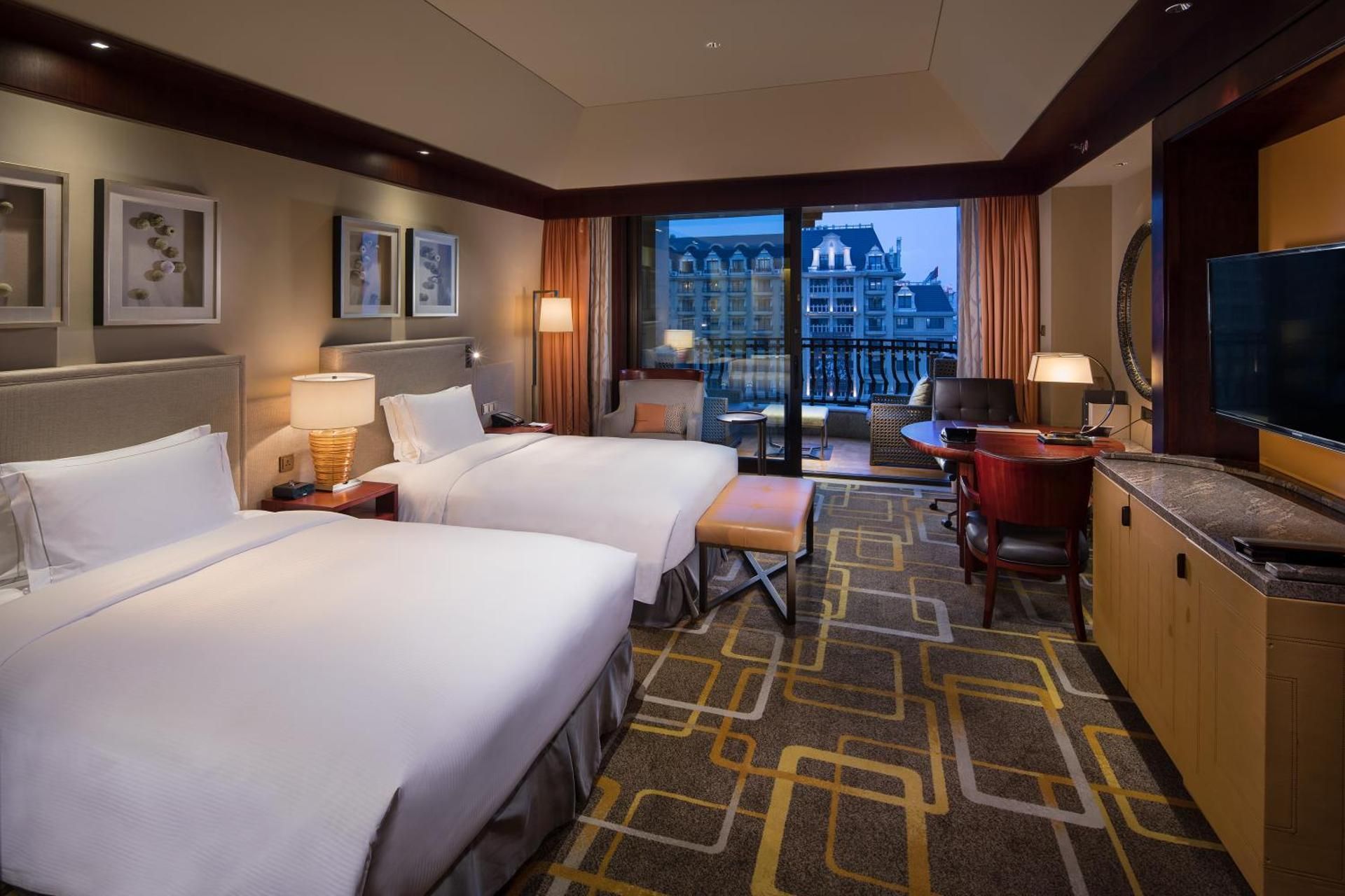 Twin Executive Room with Lounge Access