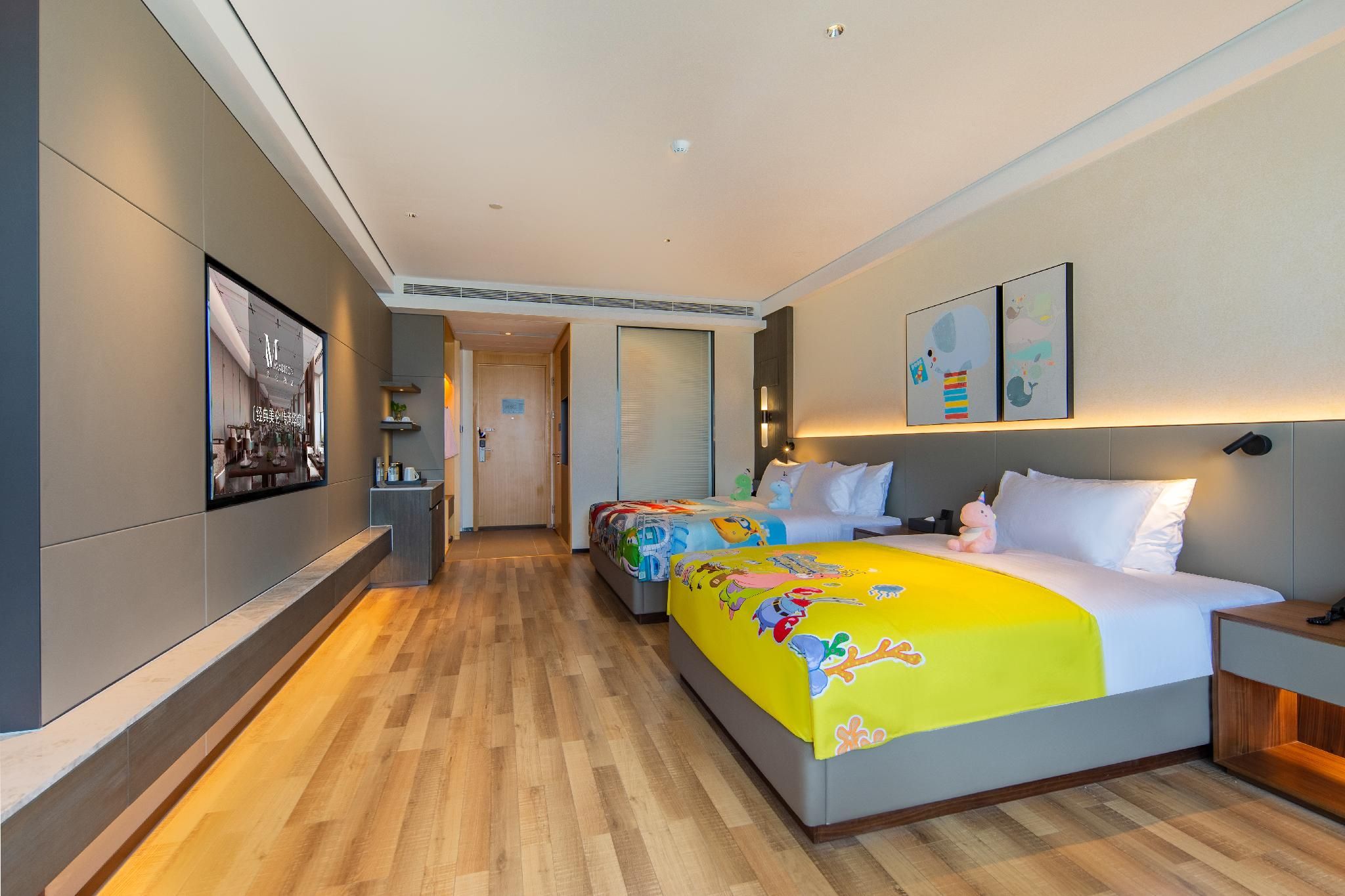 Huazhu - Bonding Room